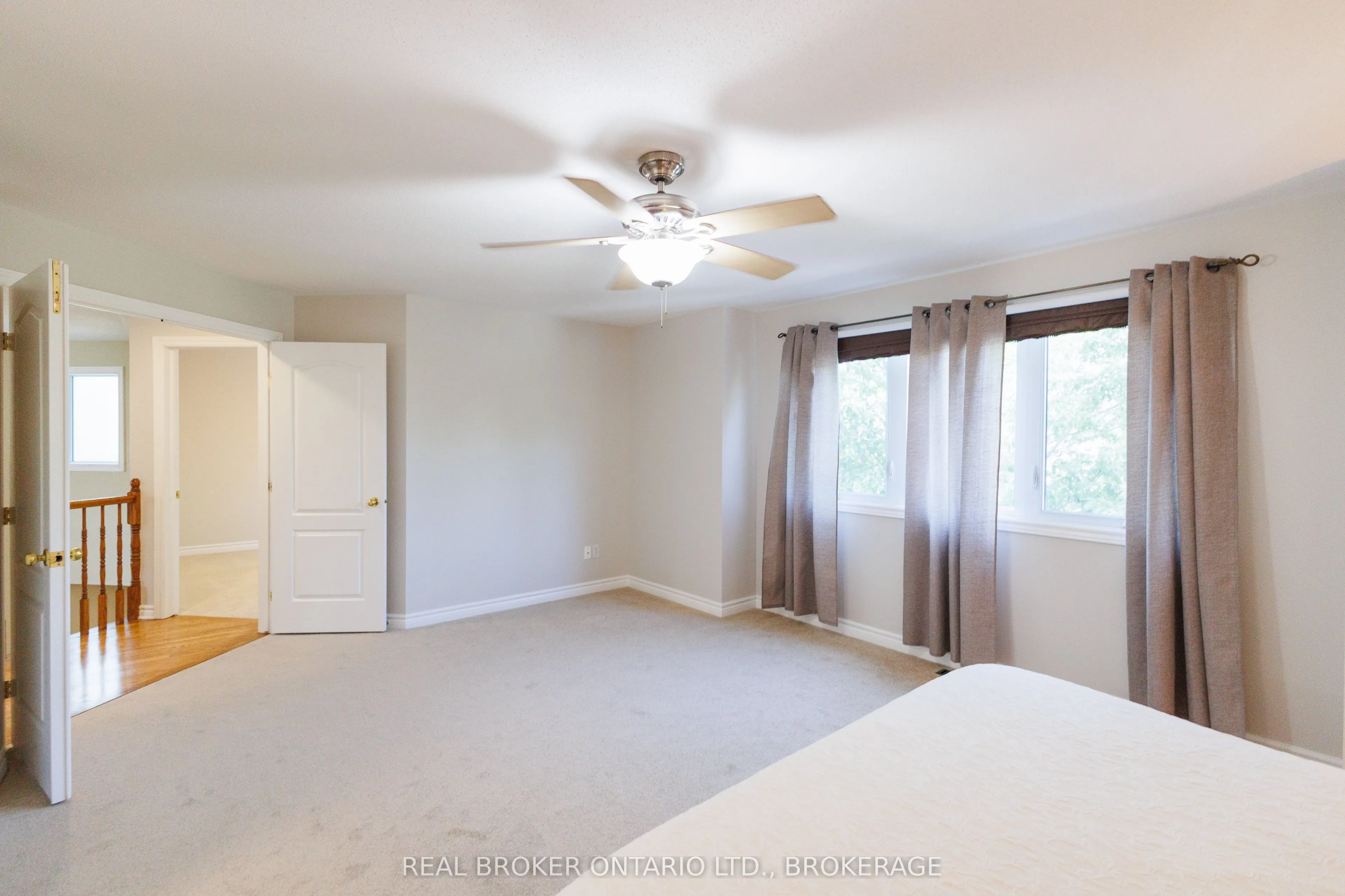 11 Redbridge Crescent