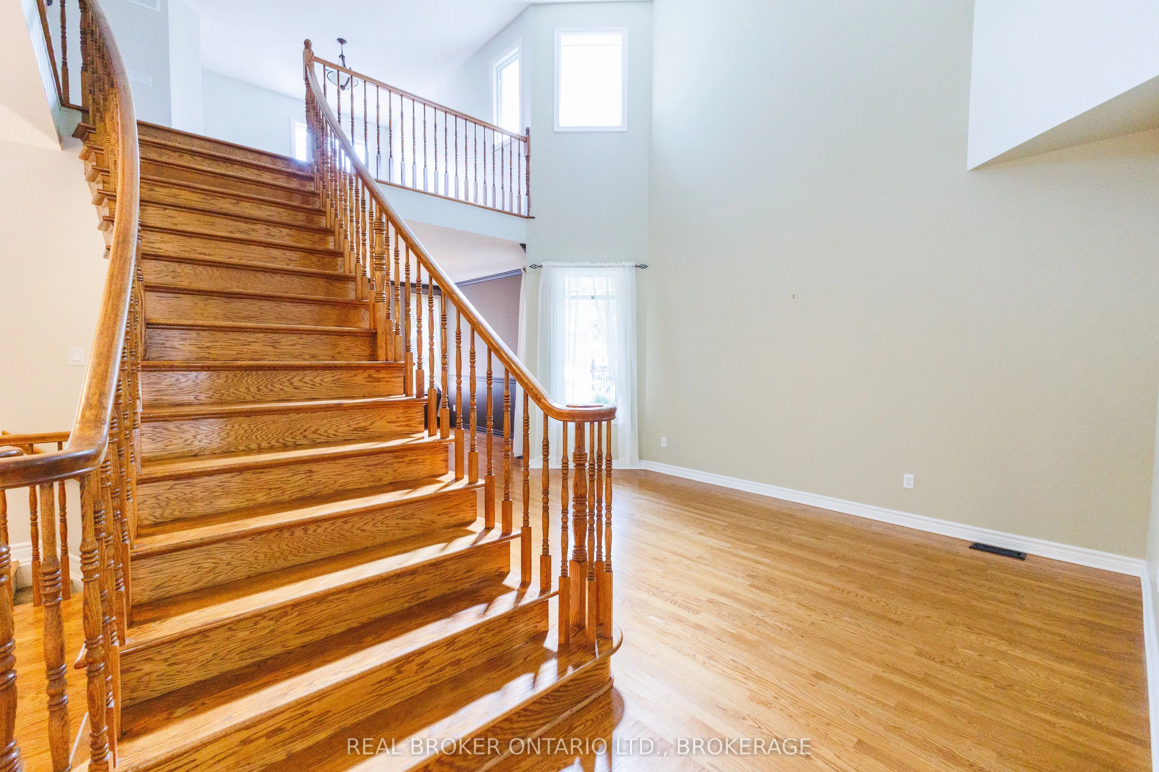11 Redbridge Crescent