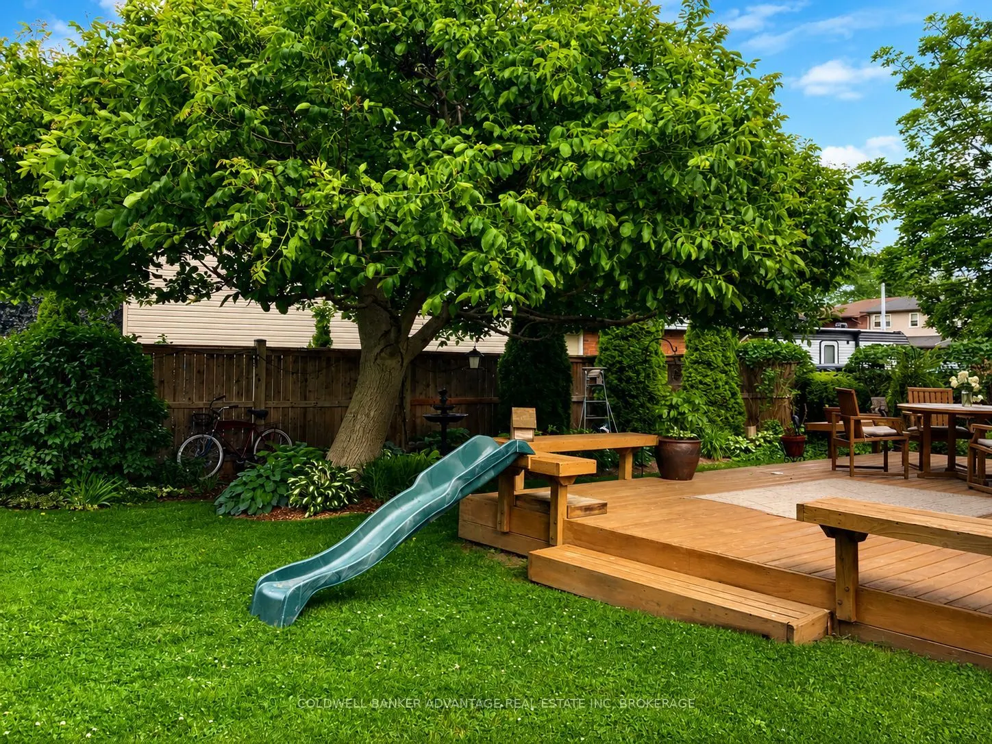 28 Dixon Crescent