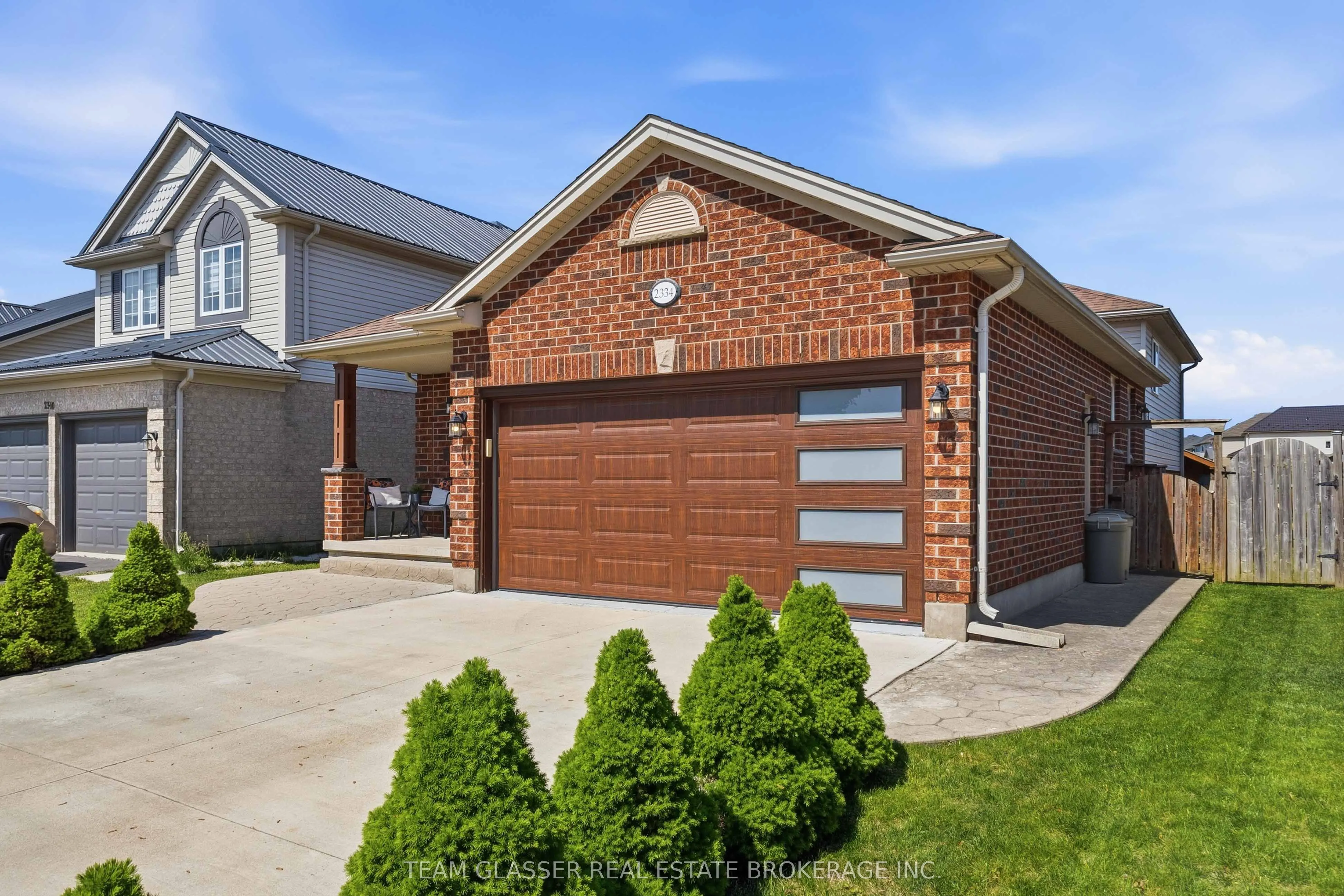 2334 MEADOWGATE Boulevard