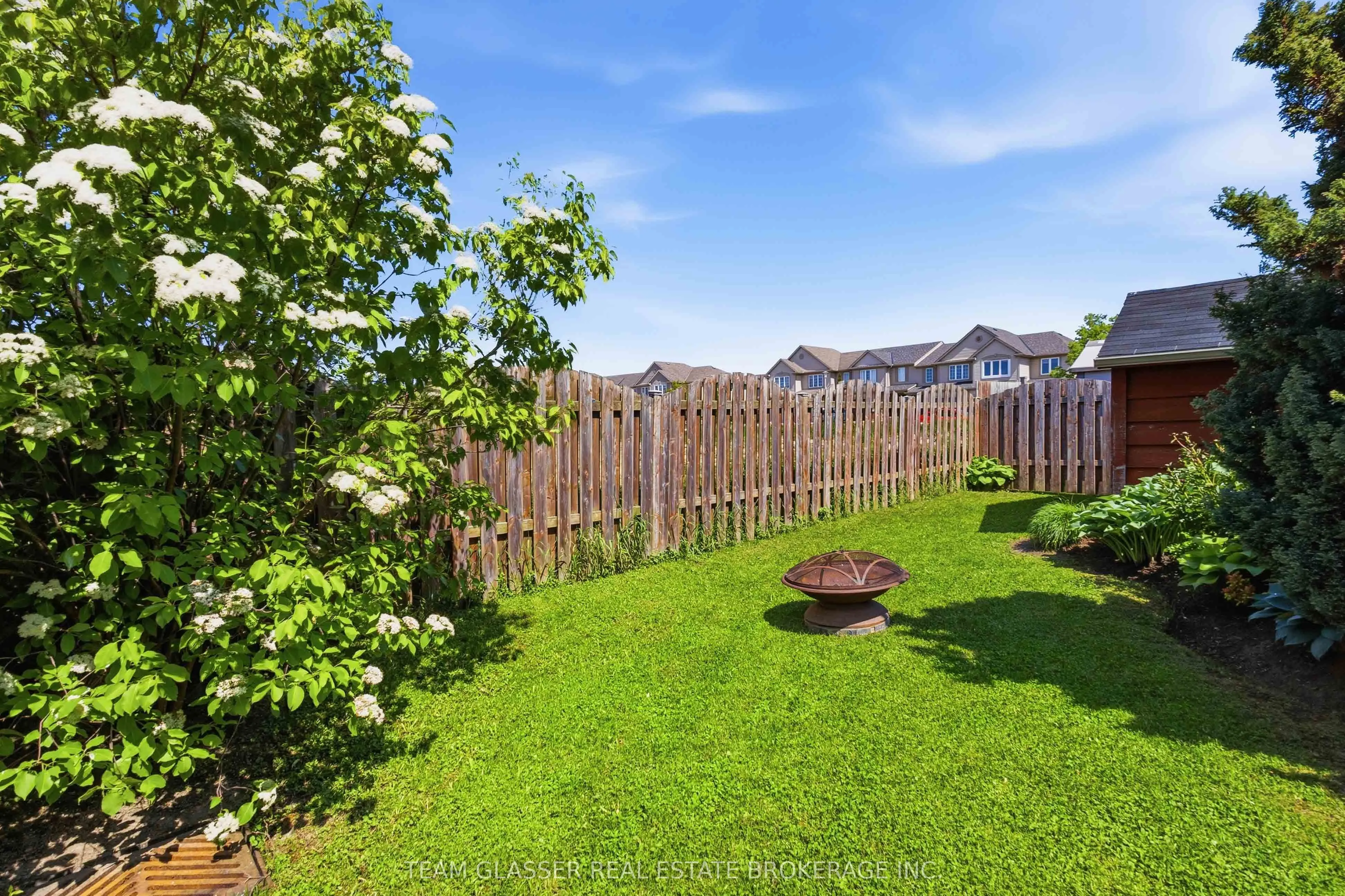 2334 MEADOWGATE Boulevard
