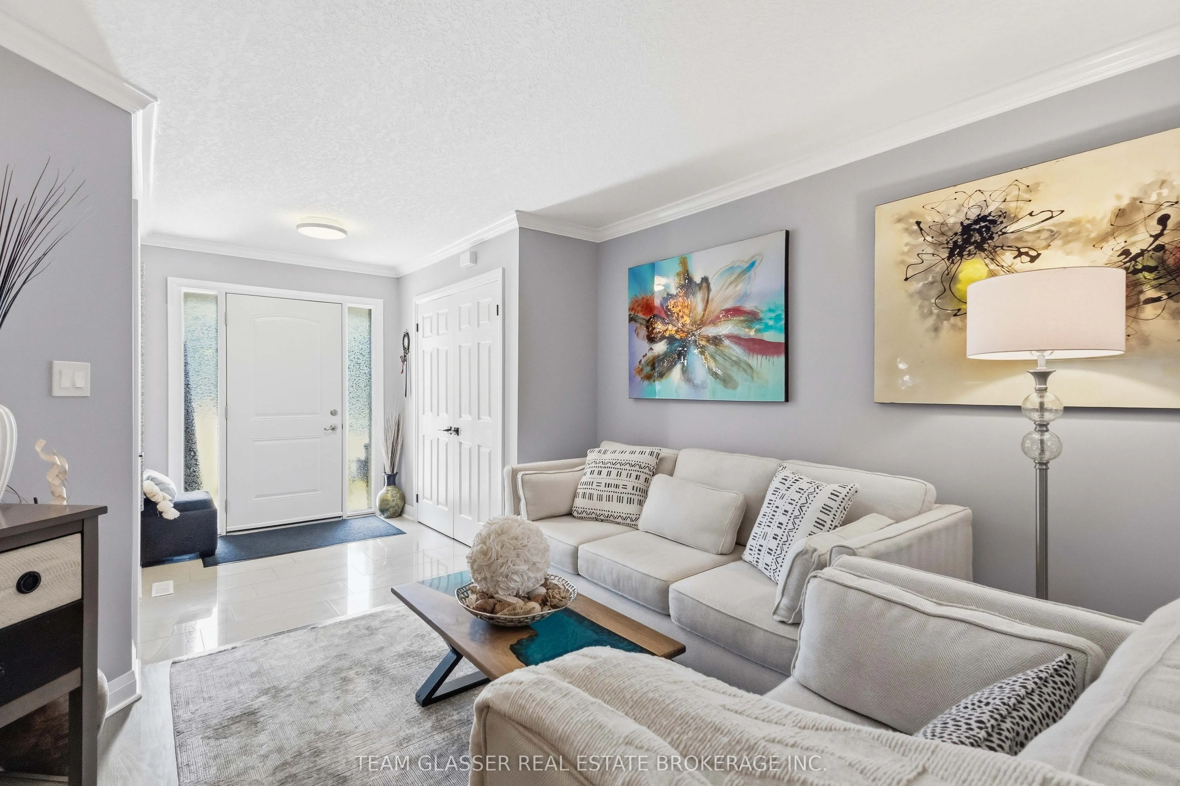 2334 MEADOWGATE Boulevard