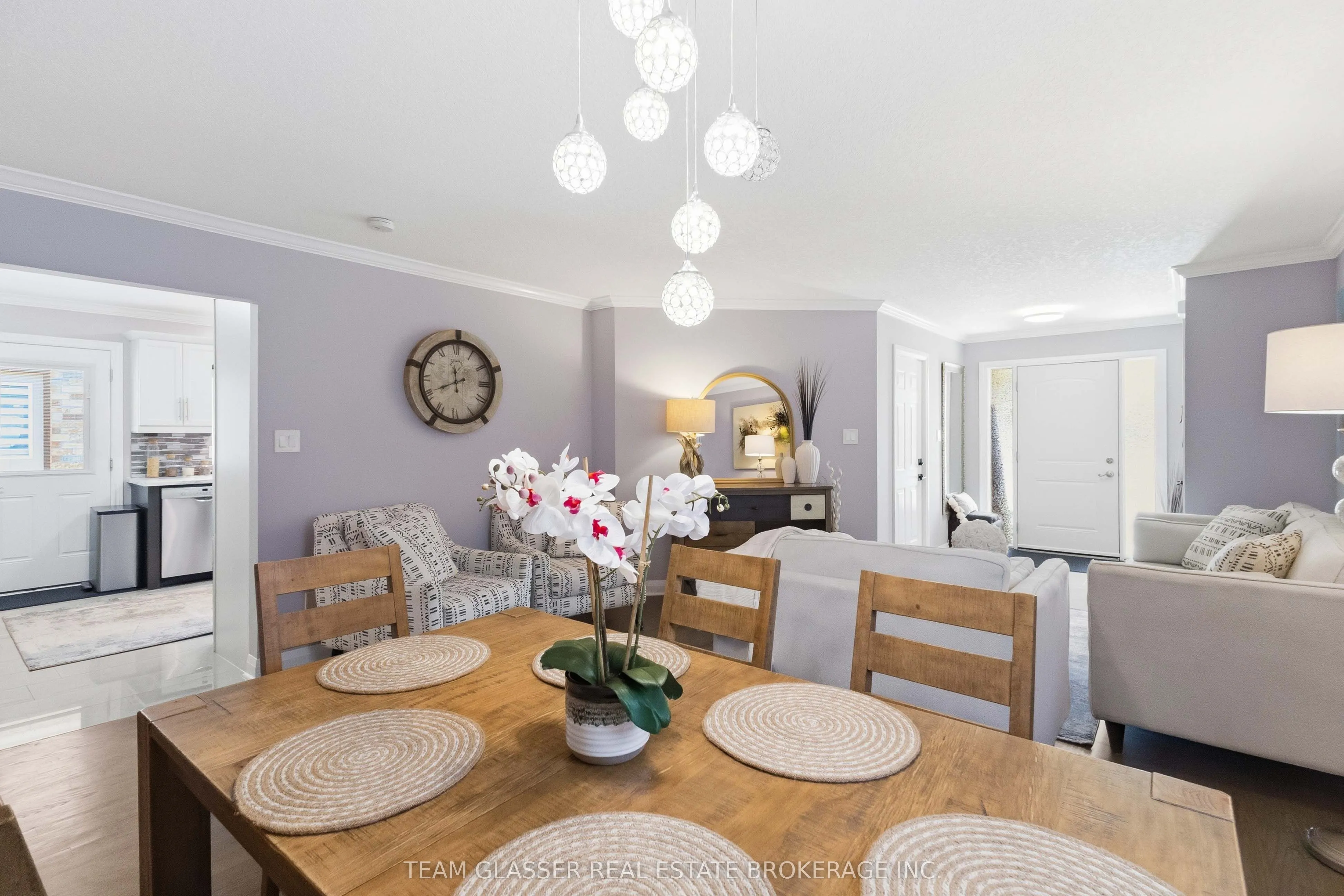 2334 MEADOWGATE Boulevard