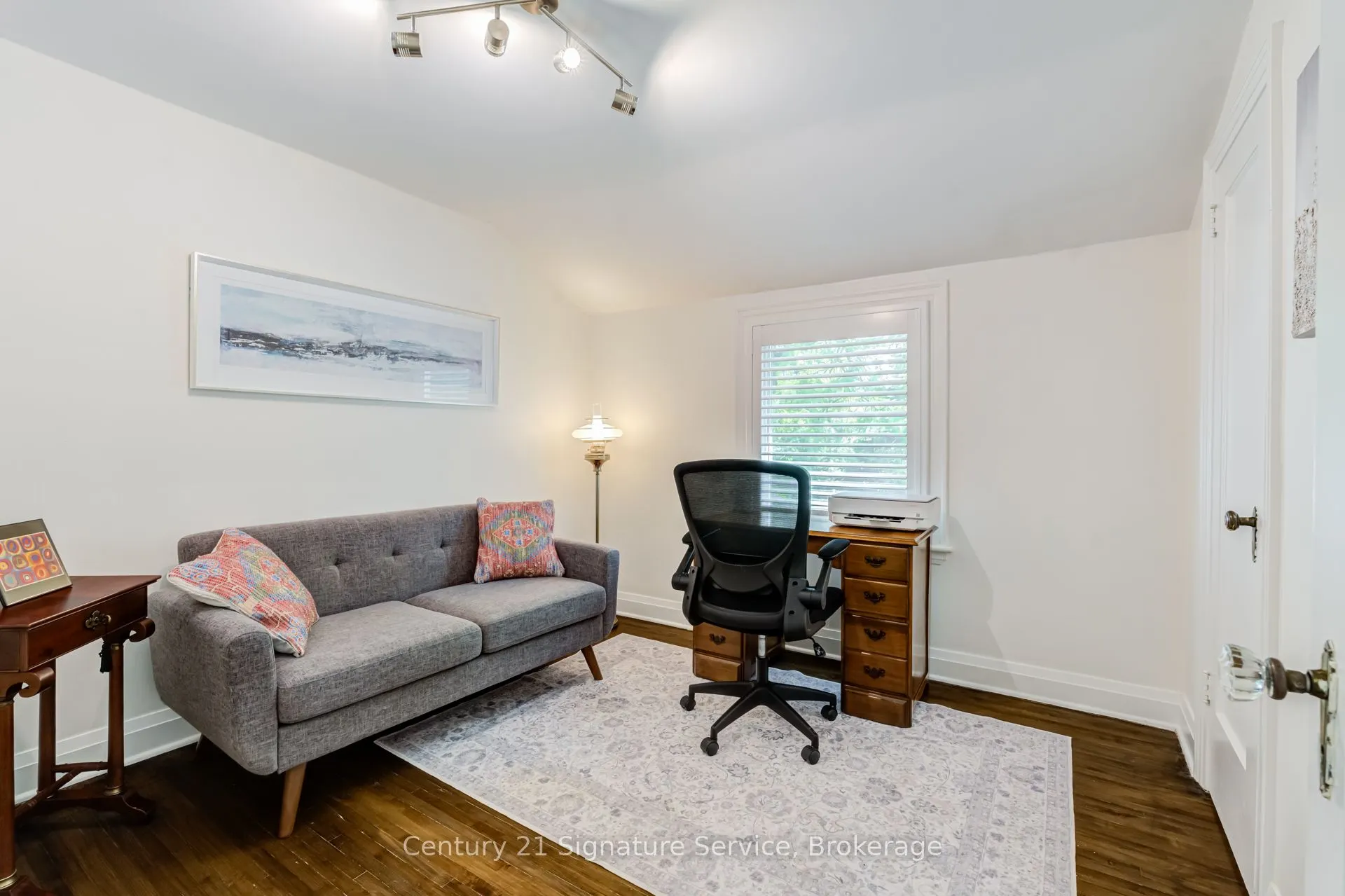 13 Allan Avenue