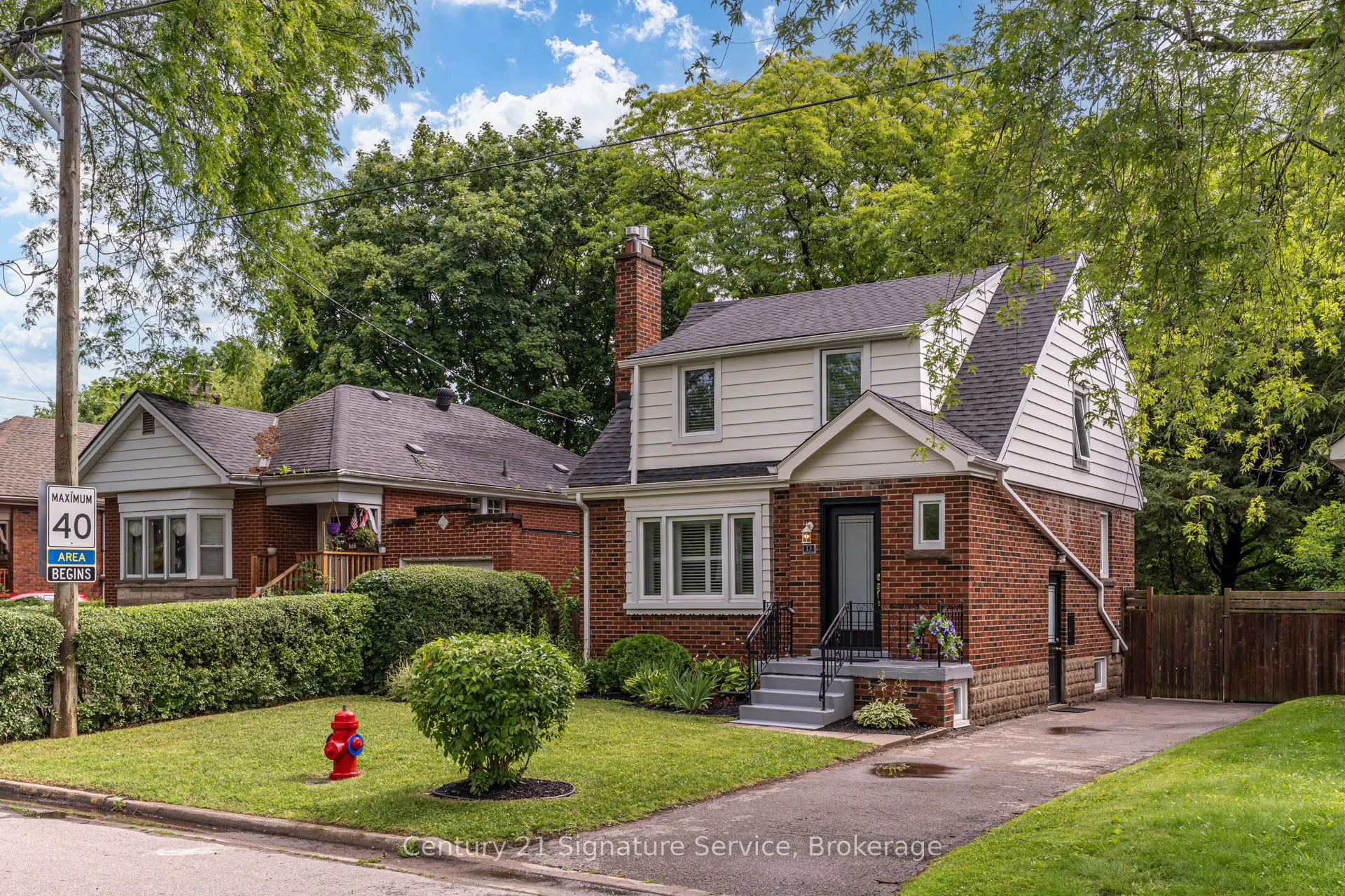 13 Allan Avenue