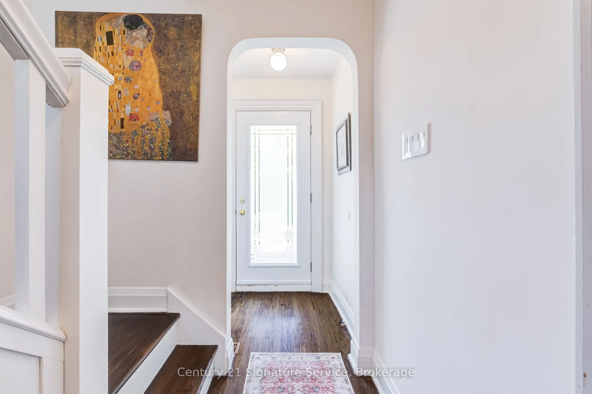13 Allan Avenue