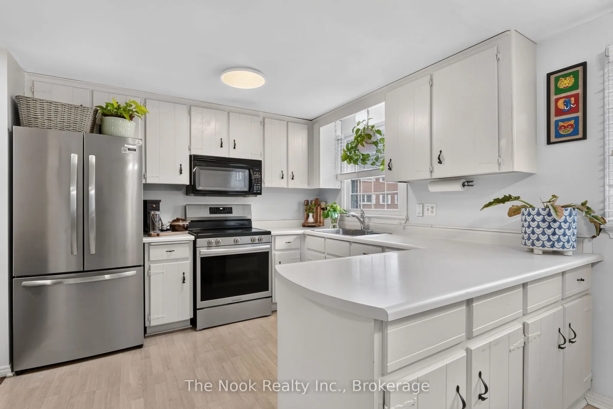 91 LIVINGSTON Avenue #12