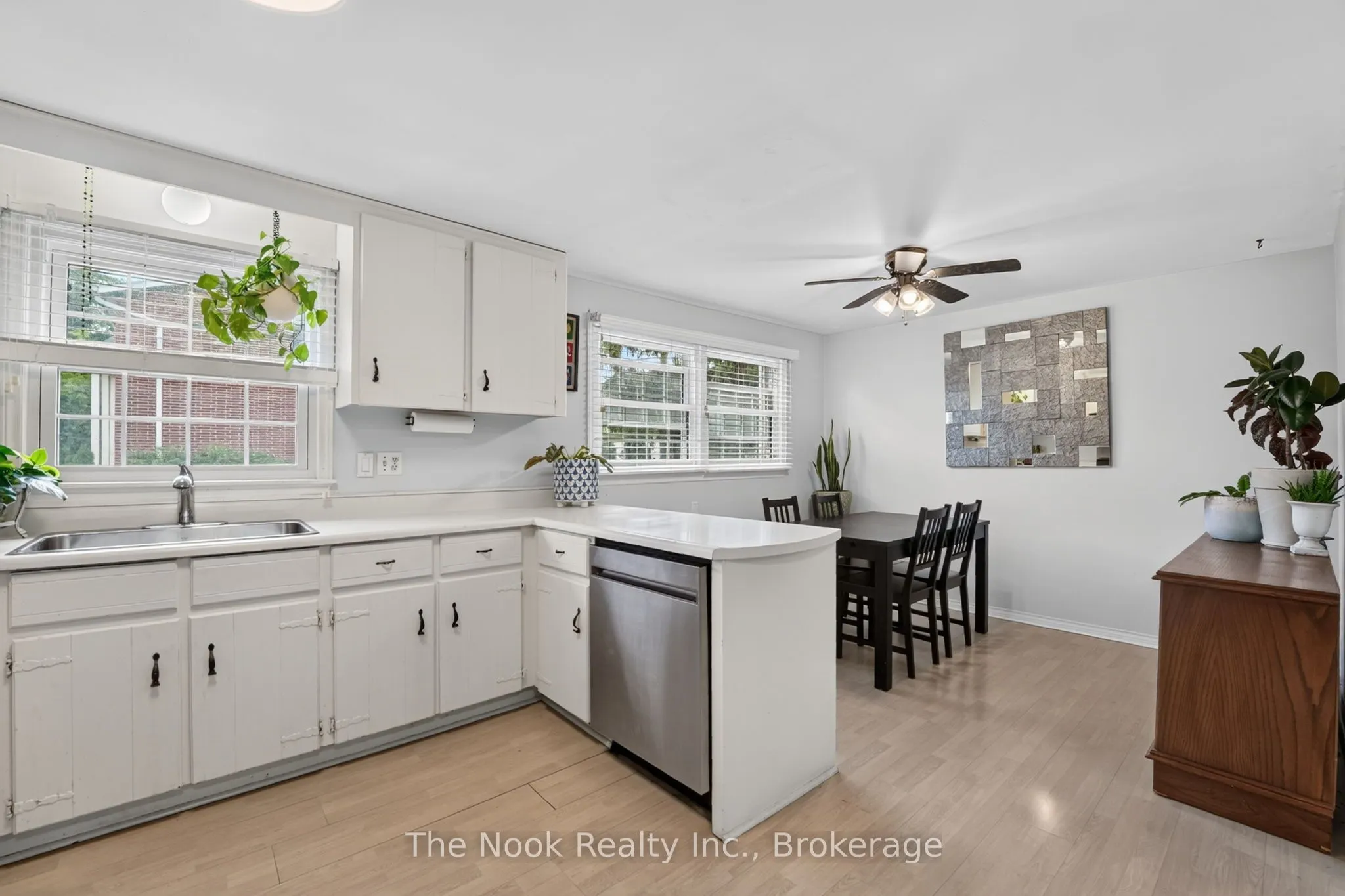 91 LIVINGSTON Avenue #12
