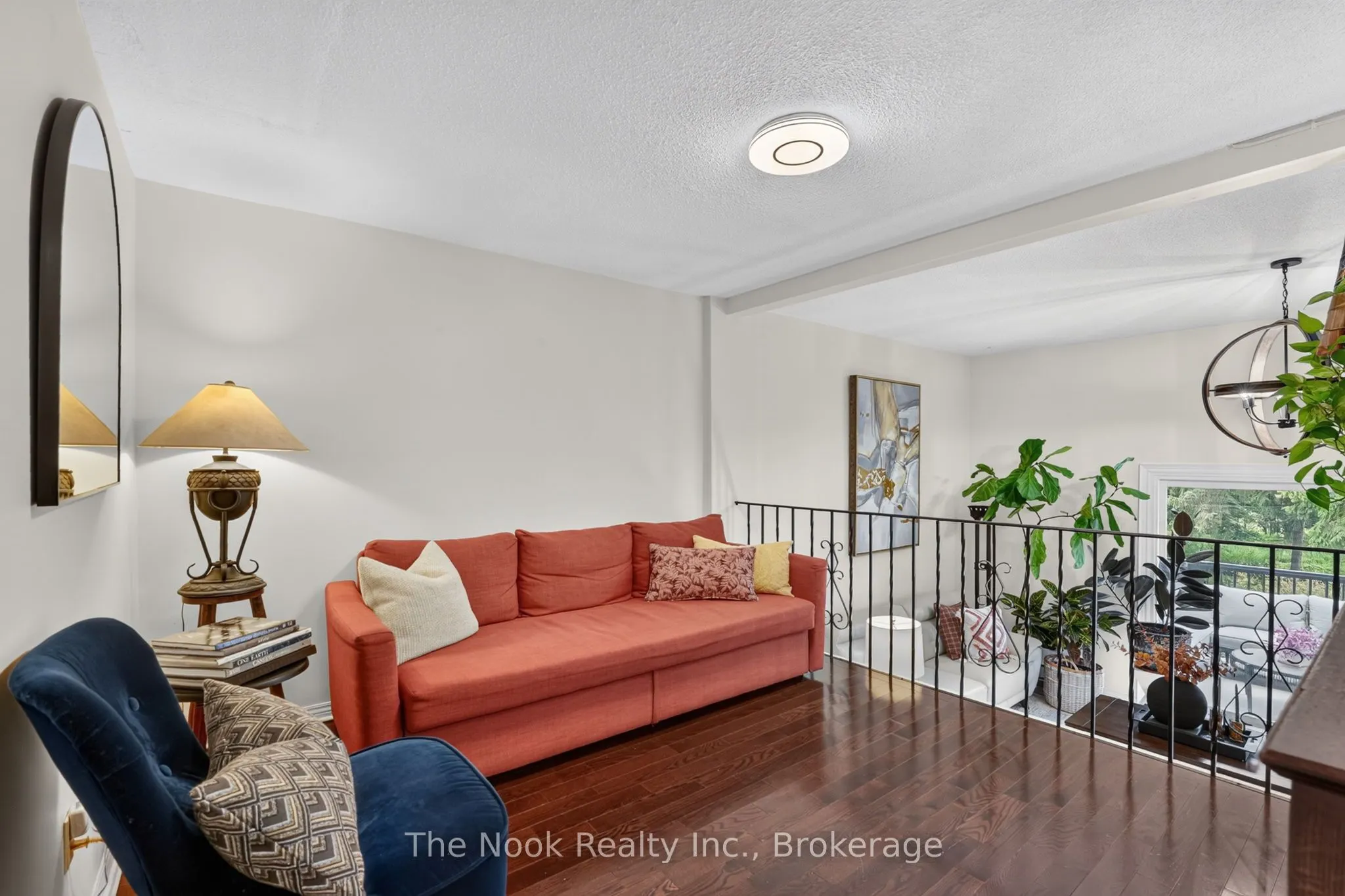 91 LIVINGSTON Avenue #12