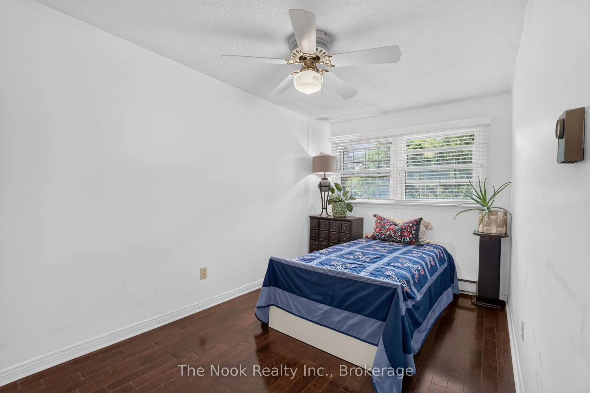 91 LIVINGSTON Avenue #12