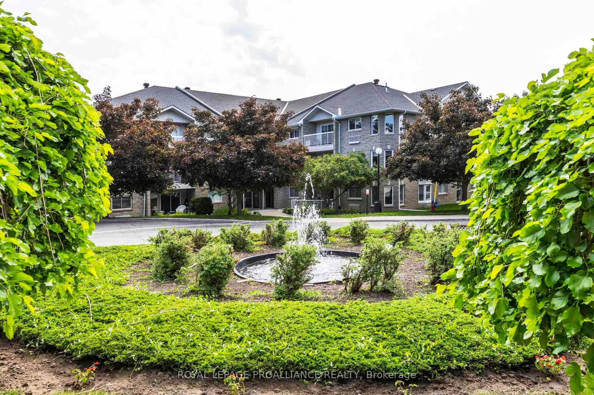 1099 Clonsilla Avenue #312A