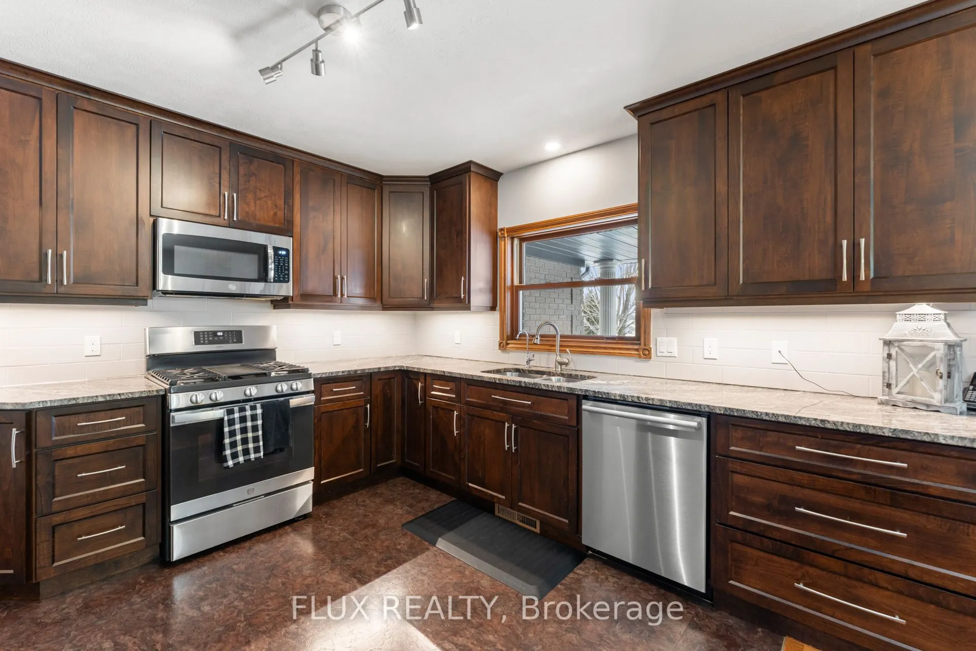 145292 Potters Road