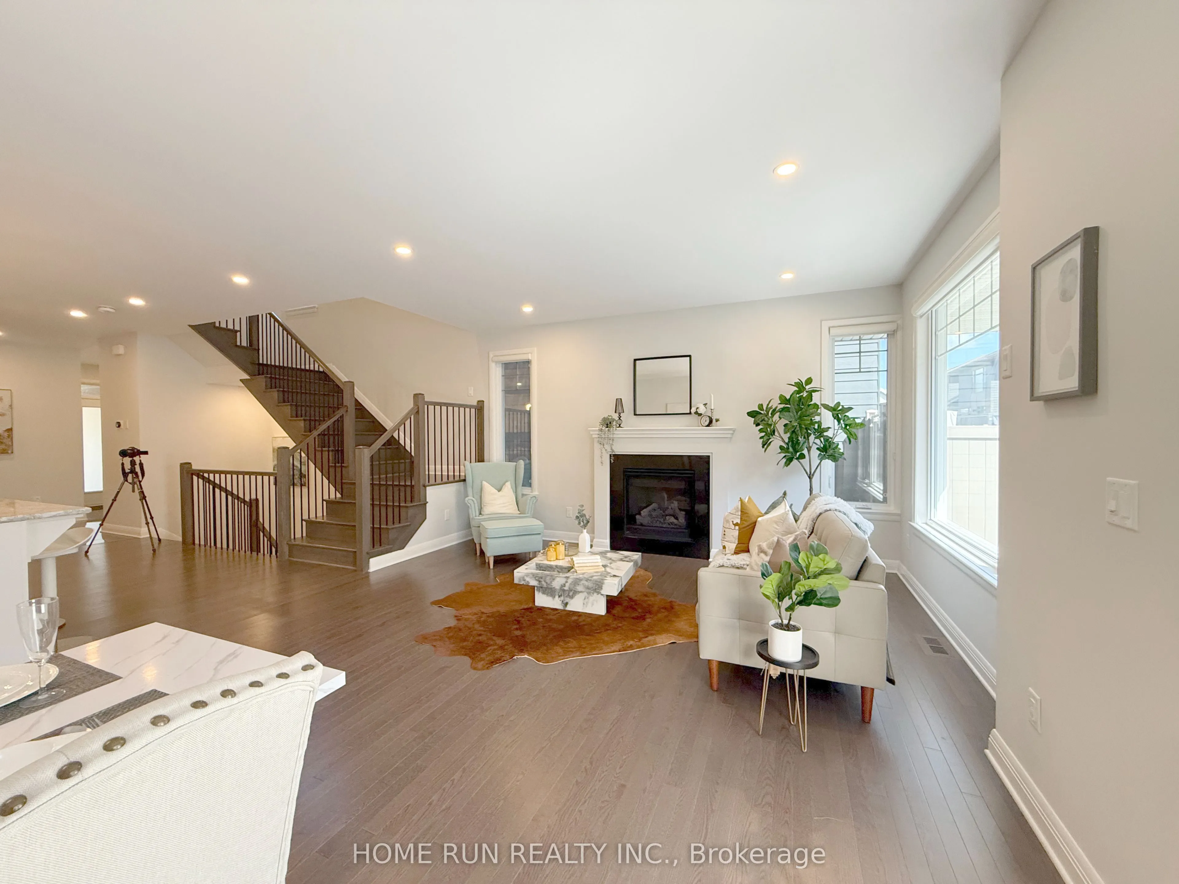 322 Lysander Place