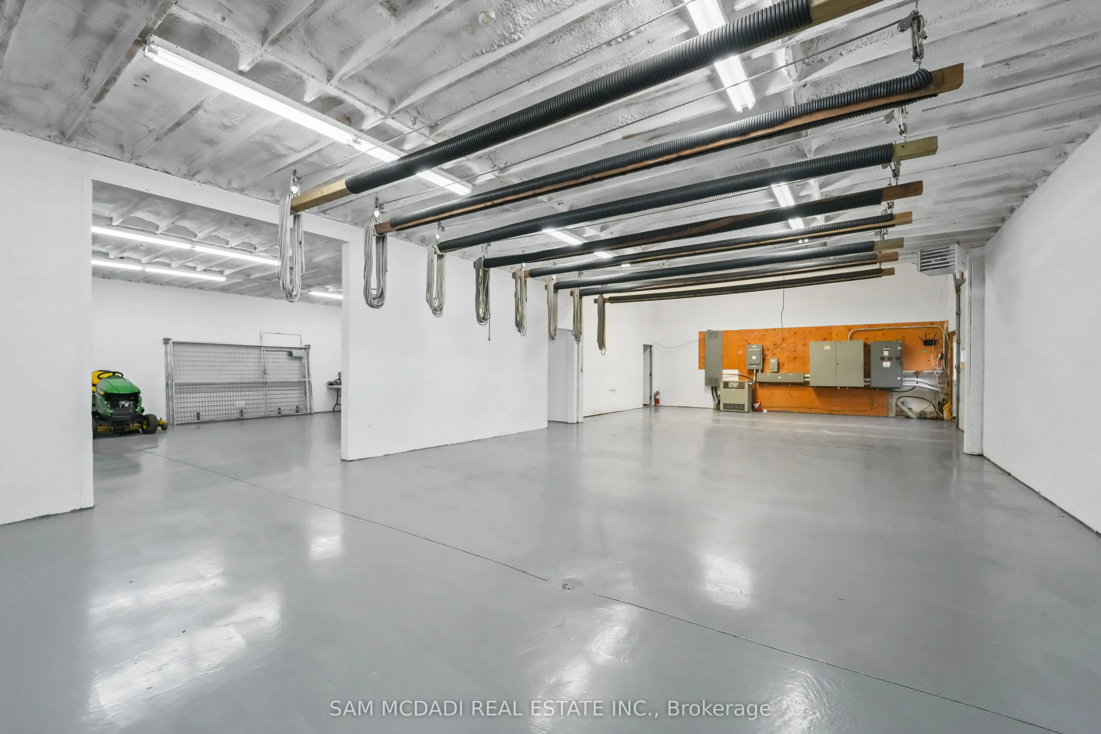 1291 Old Highway 8