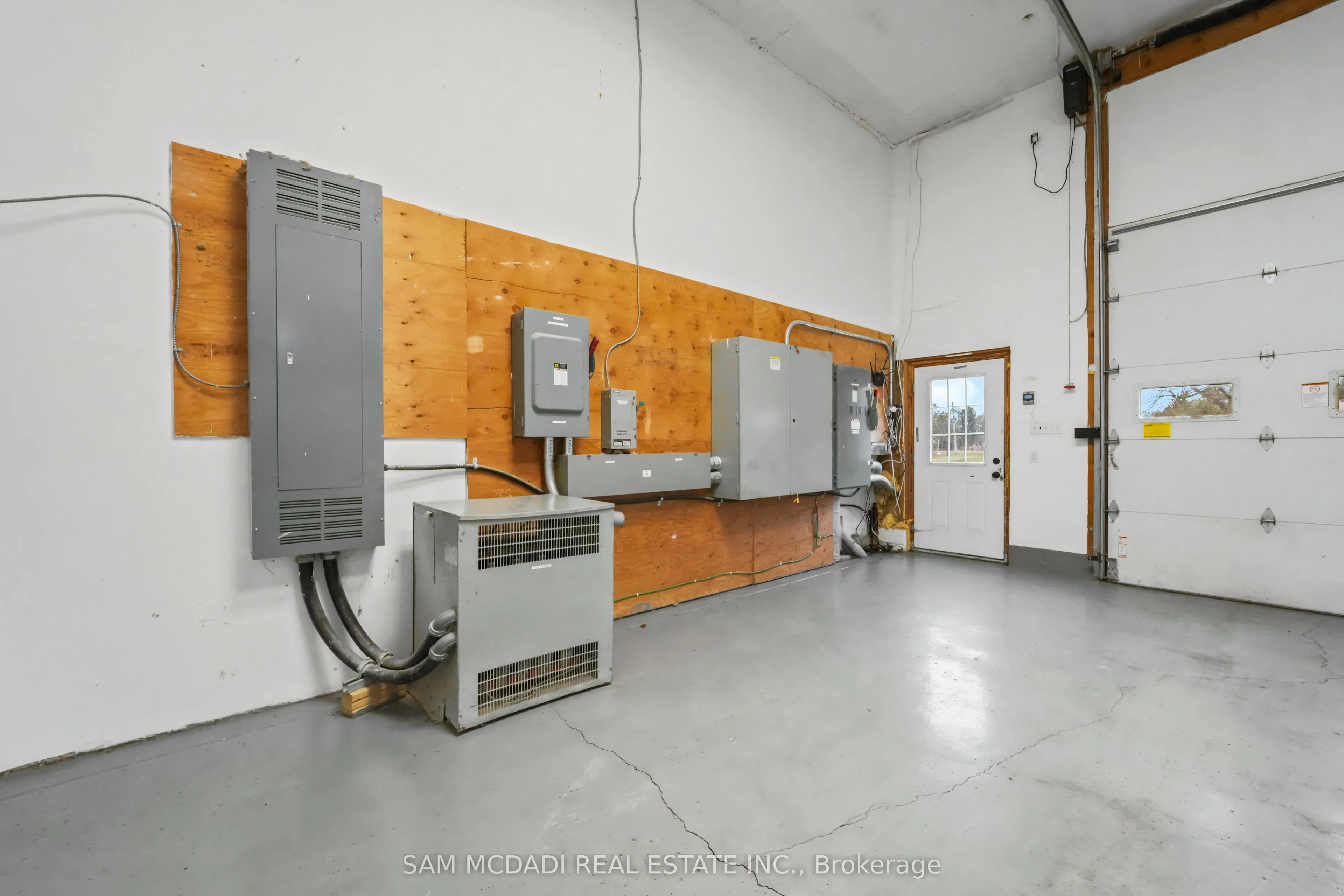 1291 Old Highway 8