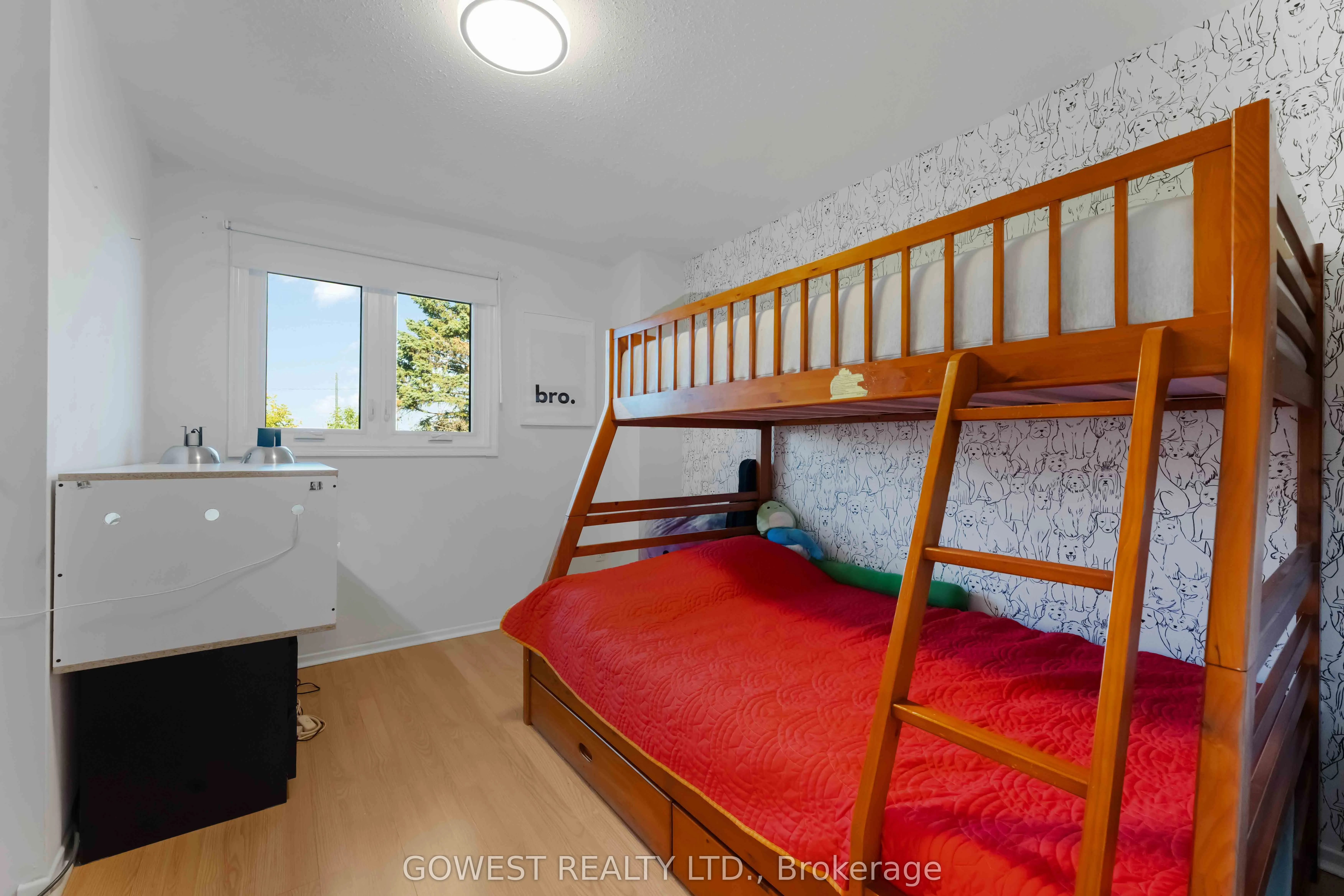 94 Fieldgate Drive