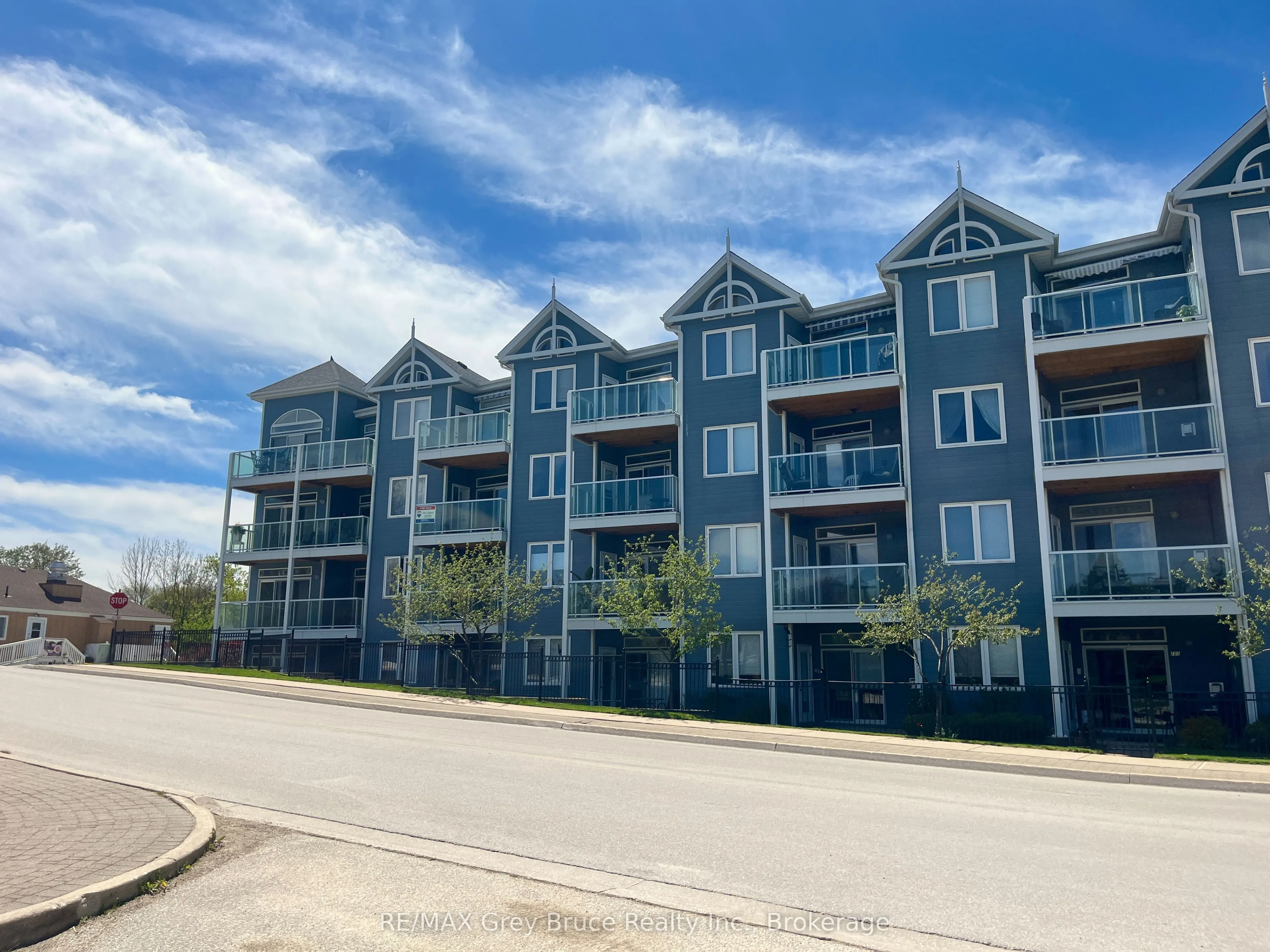 34 Bayfield Street #308