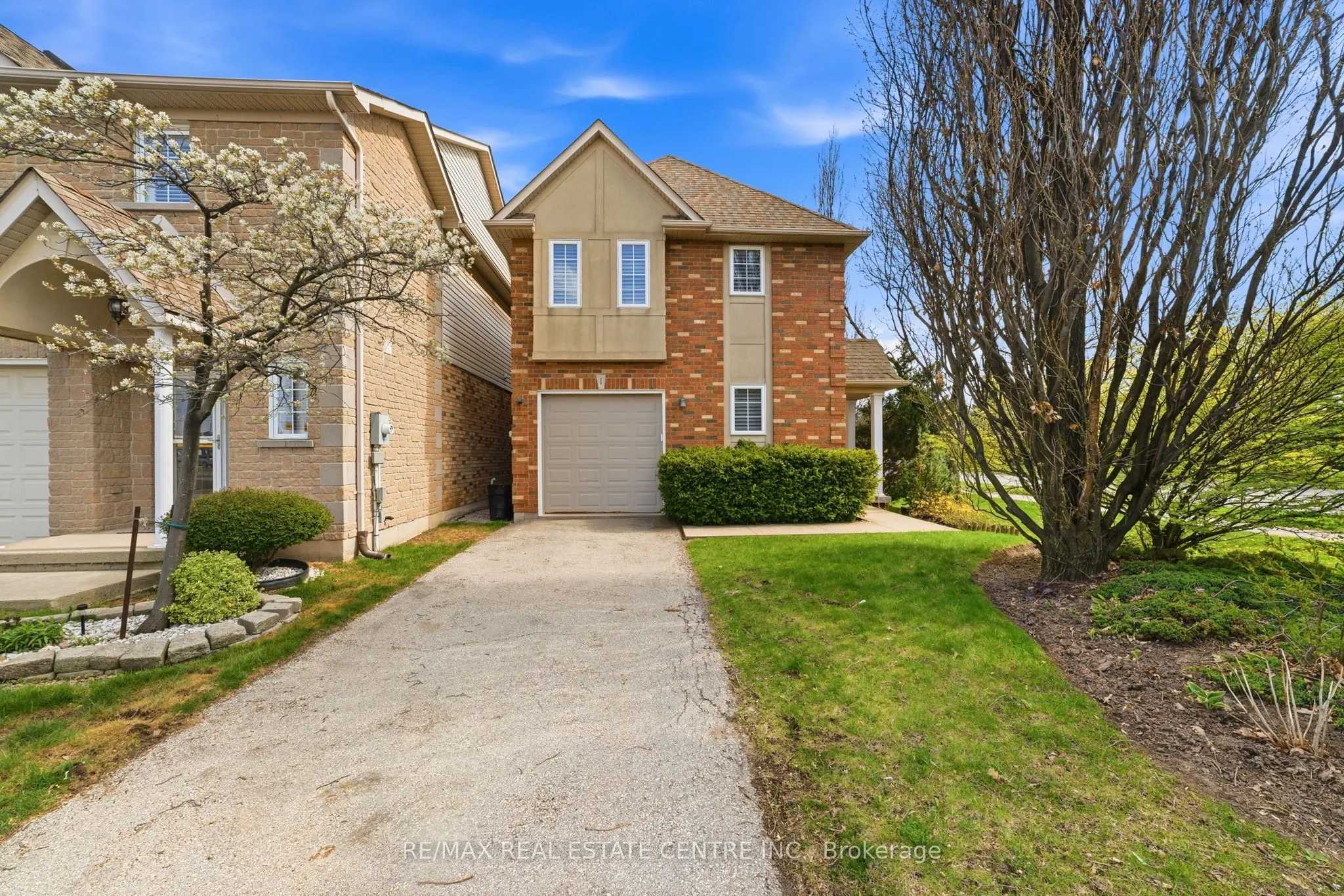 876 GOLF LINKS Road #1