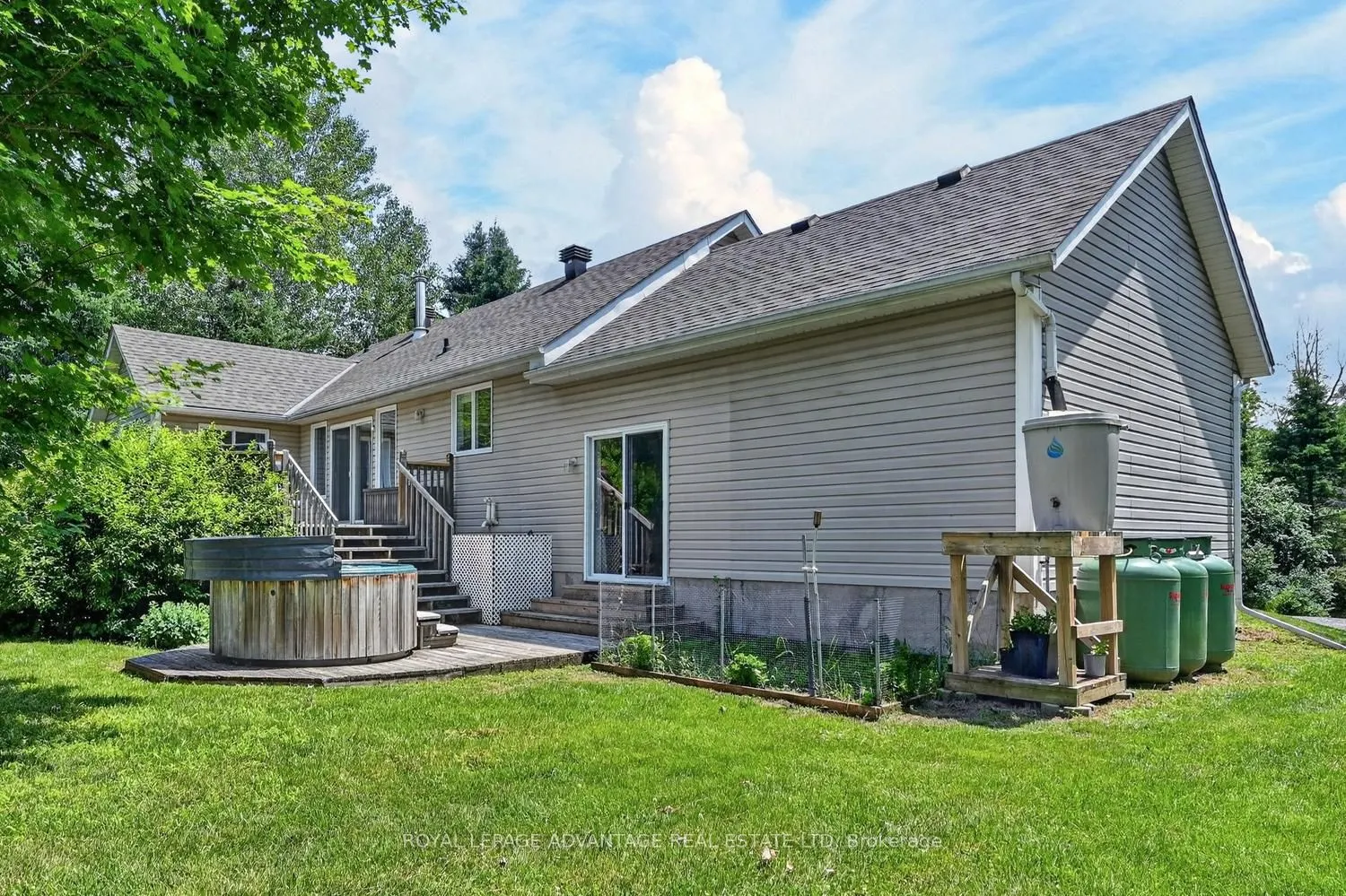 240 NOONAN Road S