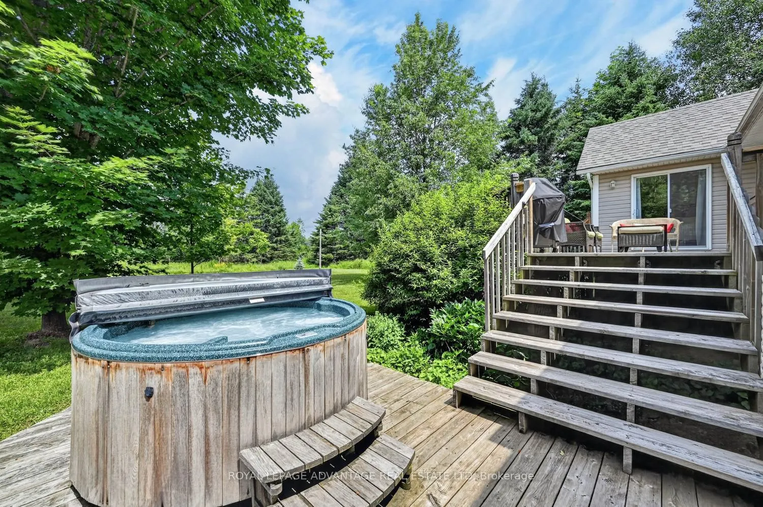 240 NOONAN Road S