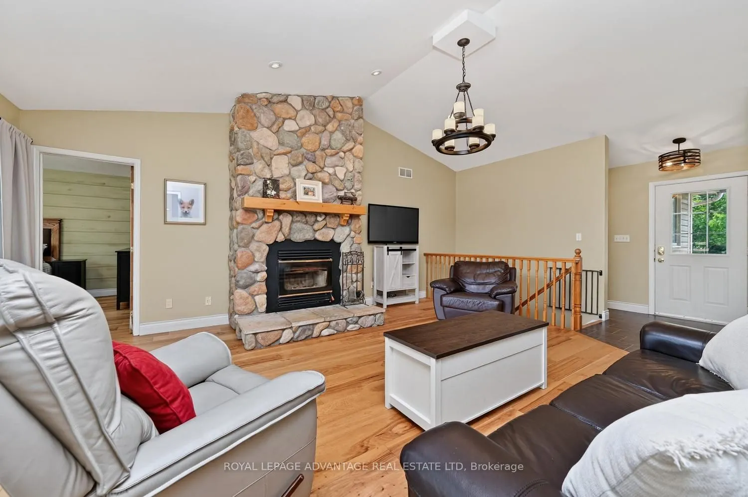 240 NOONAN Road S