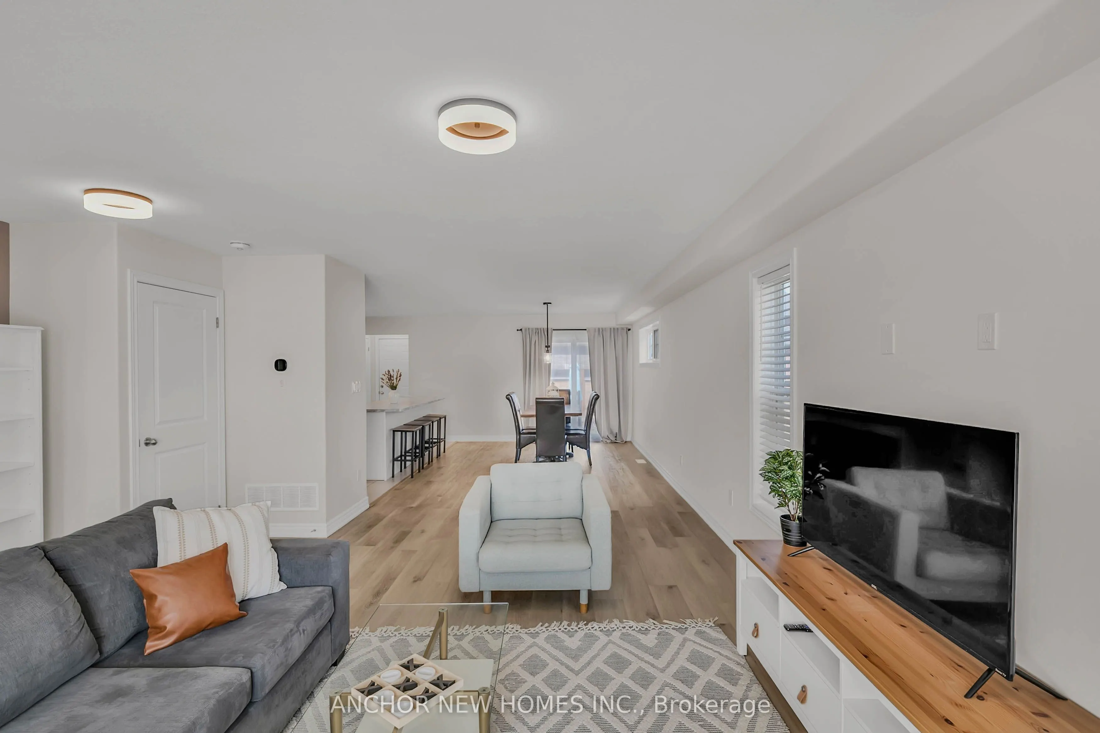 883 Broadway Boulevard