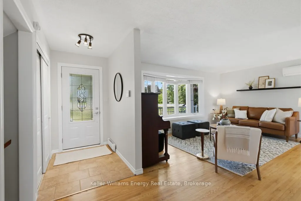 615 HAMILTON Road