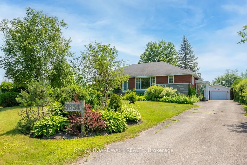 3654 Navan Road