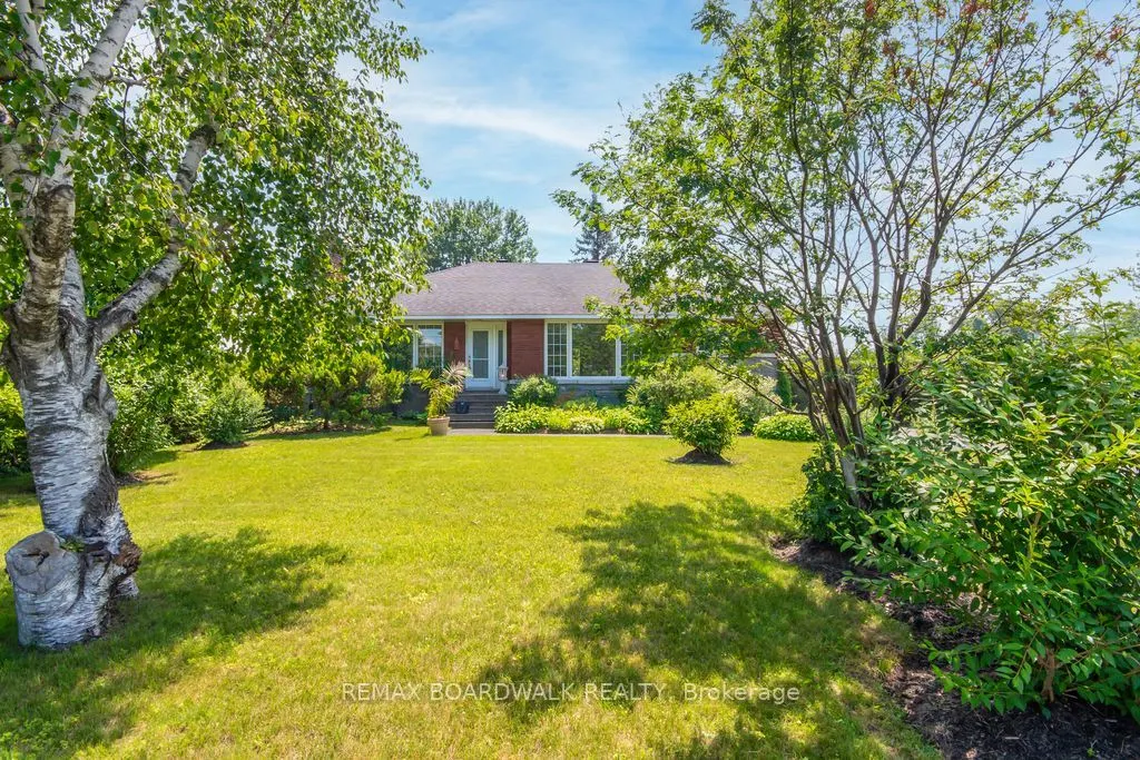 3654 Navan Road