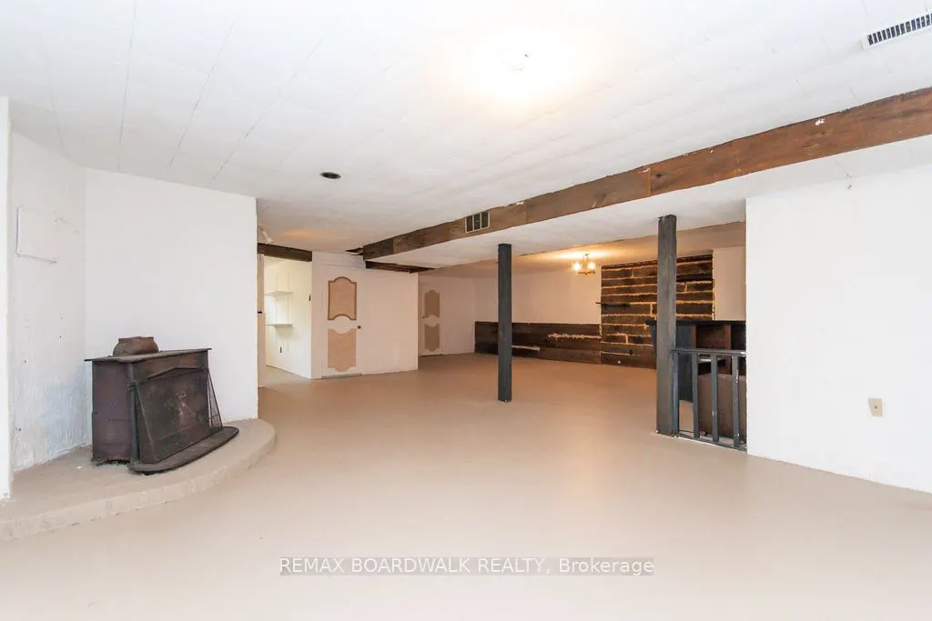 3654 Navan Road