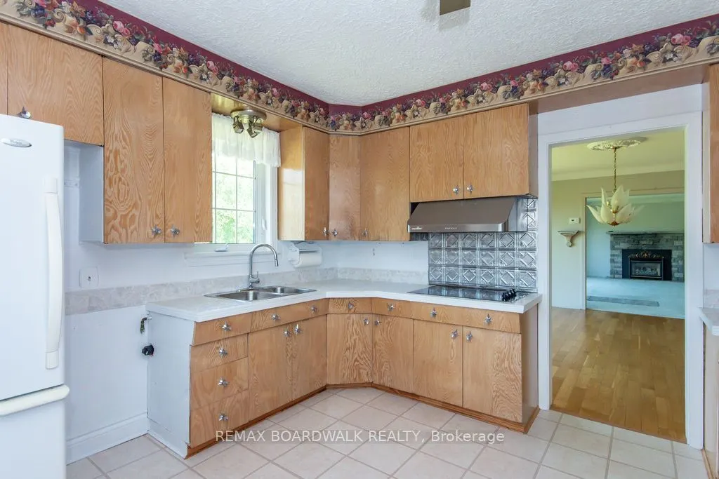 3654 Navan Road