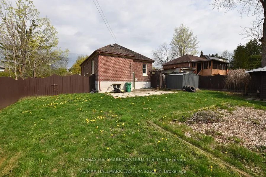 269 Aberdeen Avenue
