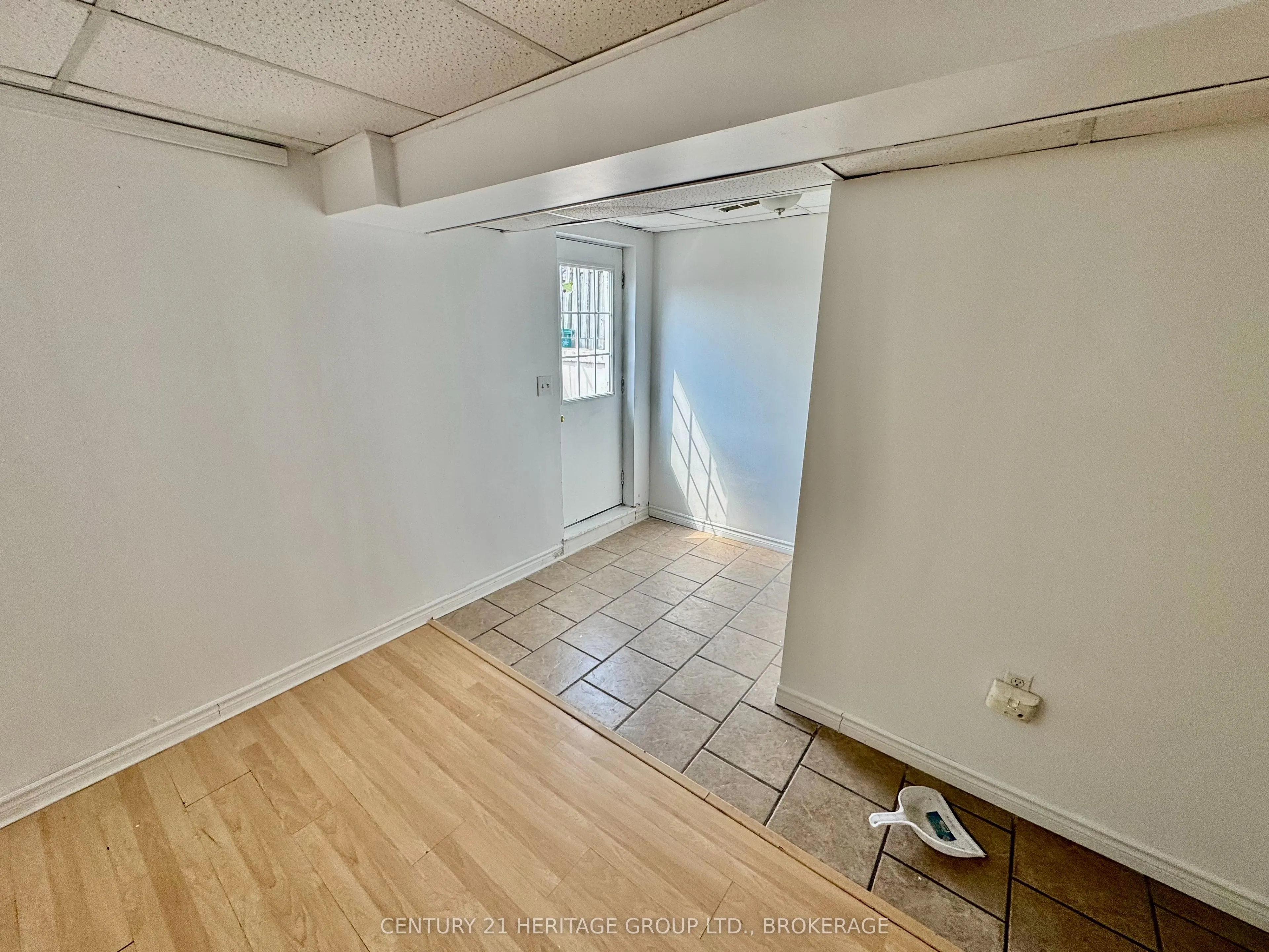 356 Owens Crescent
