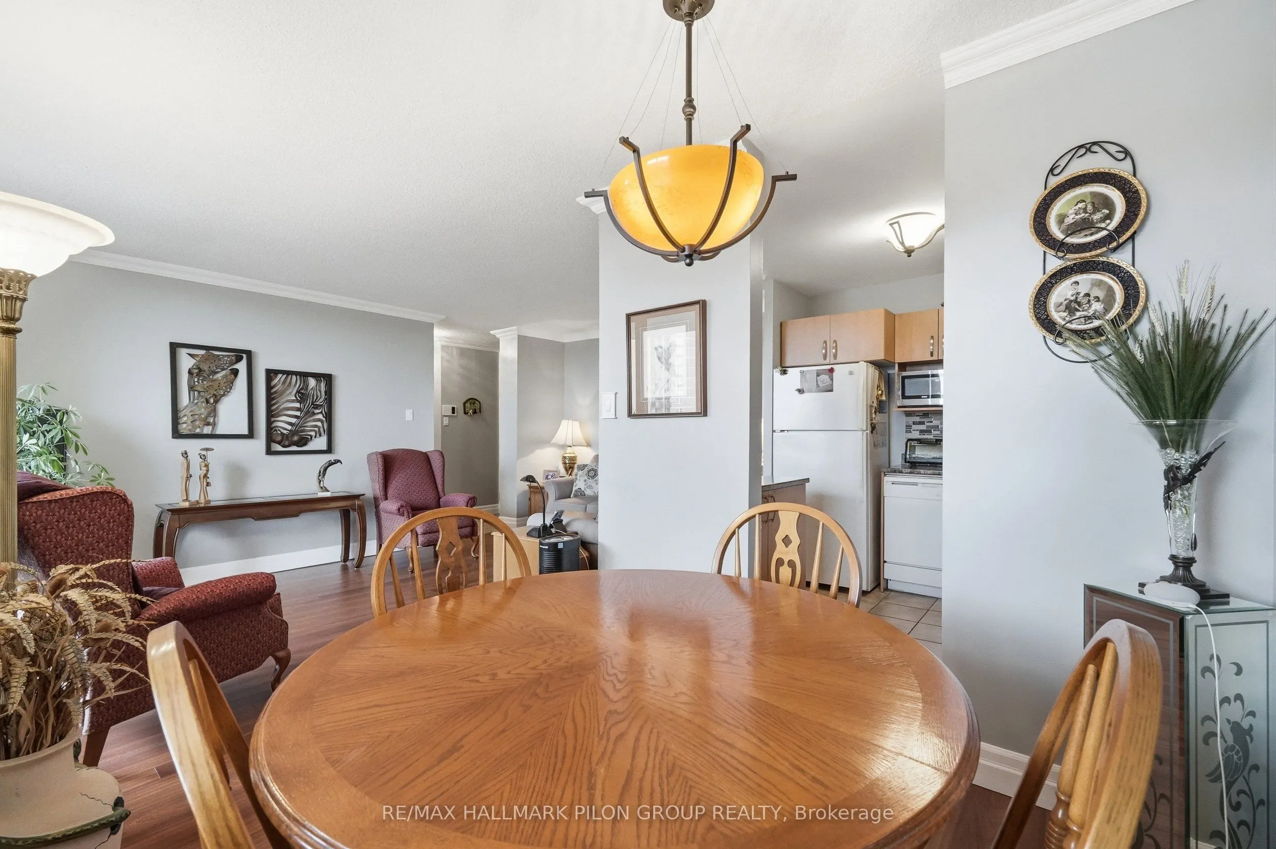 2000 Jasmine Crescent #508