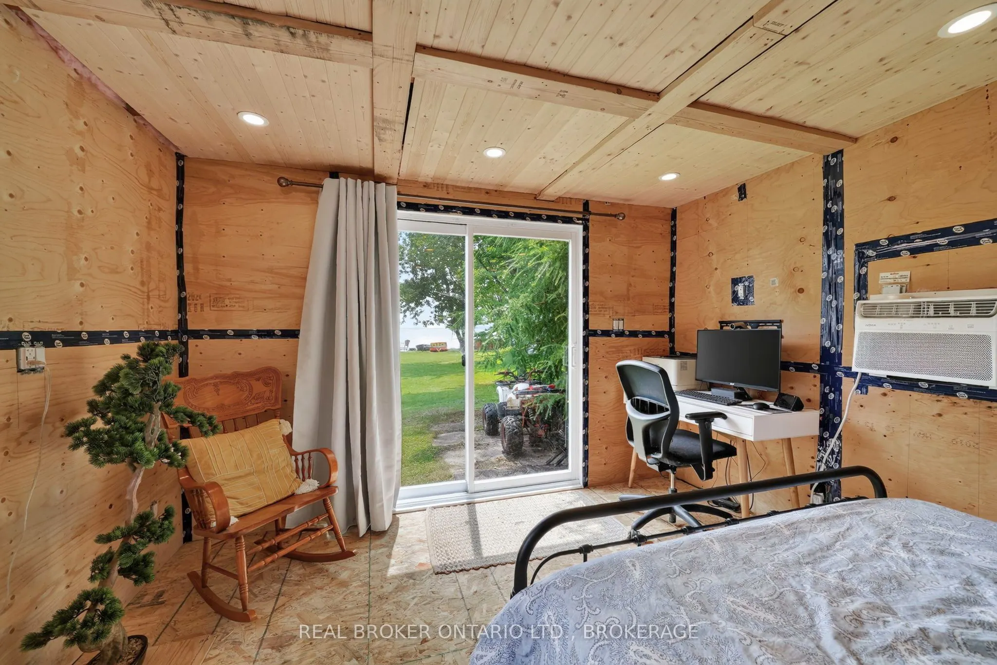 19 Hamilton Island Road