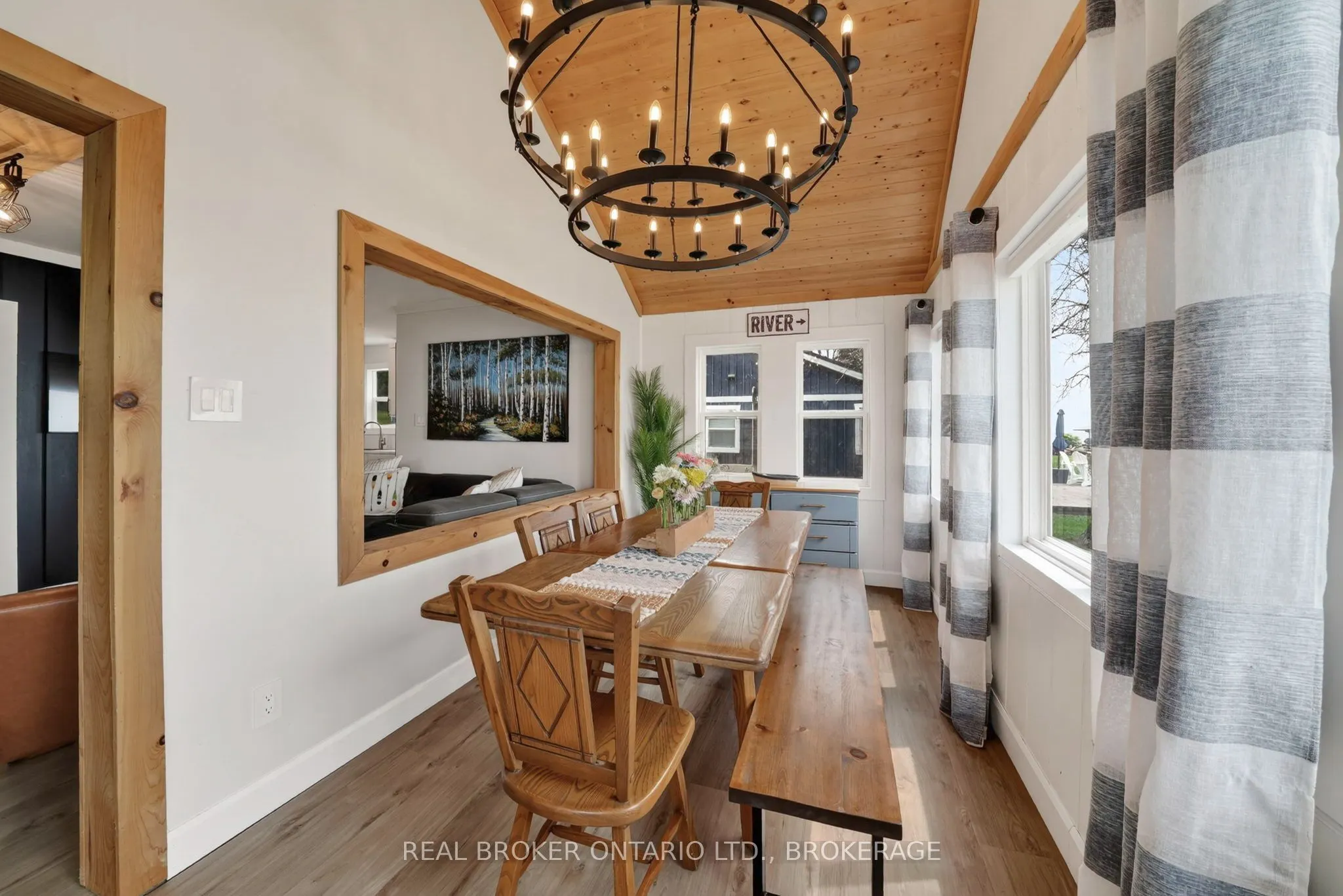 19 Hamilton Island Road