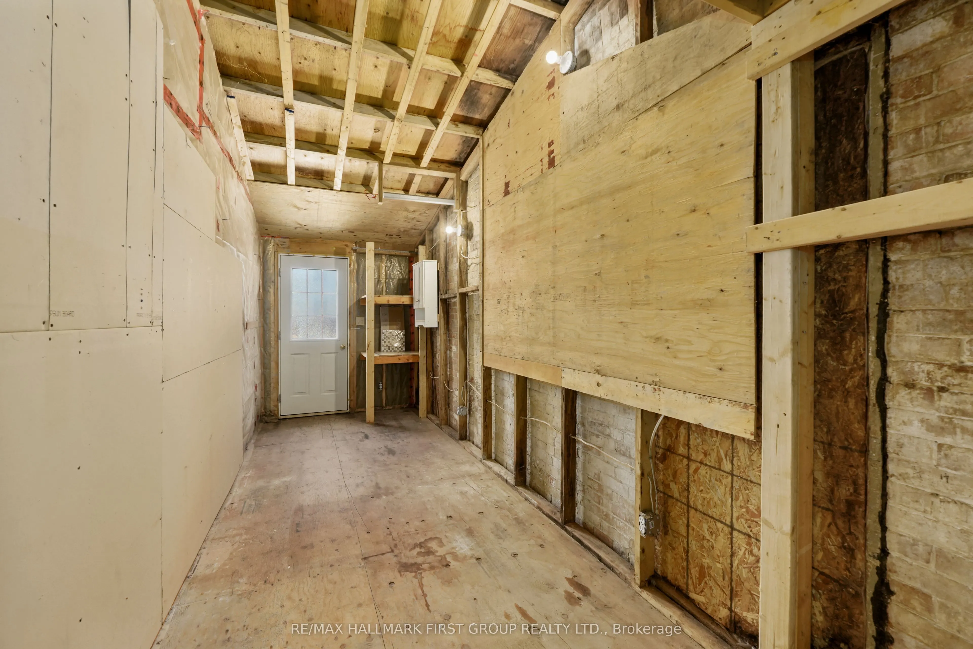 274 Ridout Street