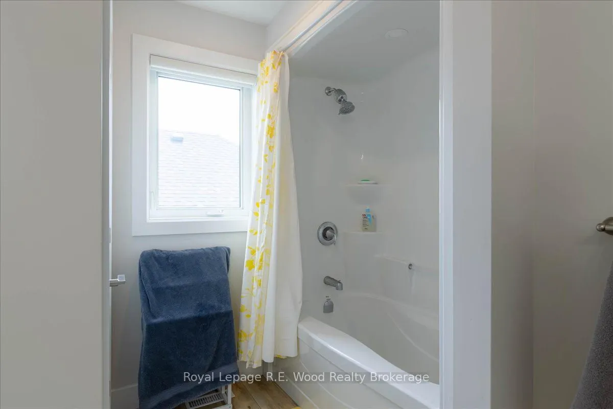 72 Trailview Drive E