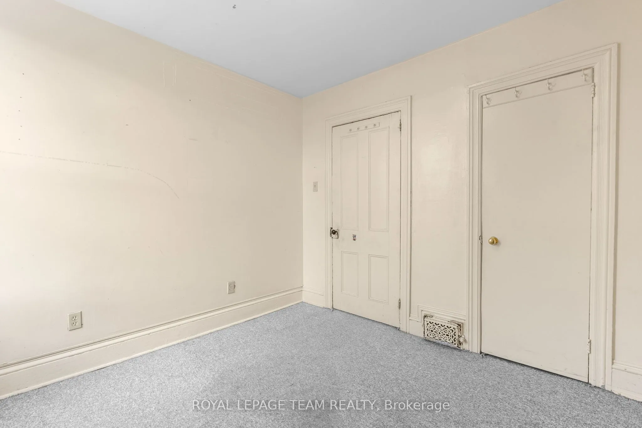 498 Gladstone Avenue