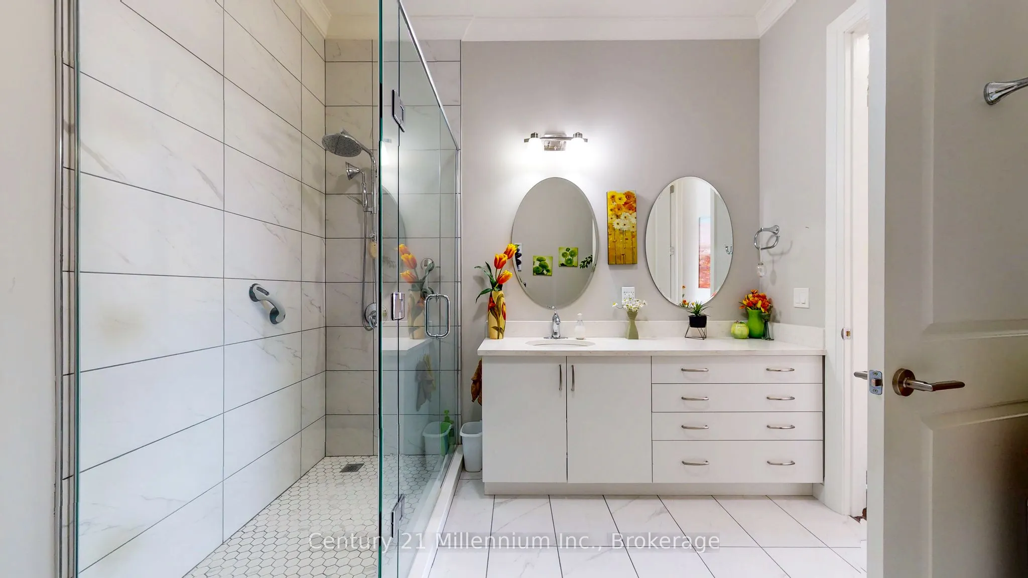 80 9th Street E #604