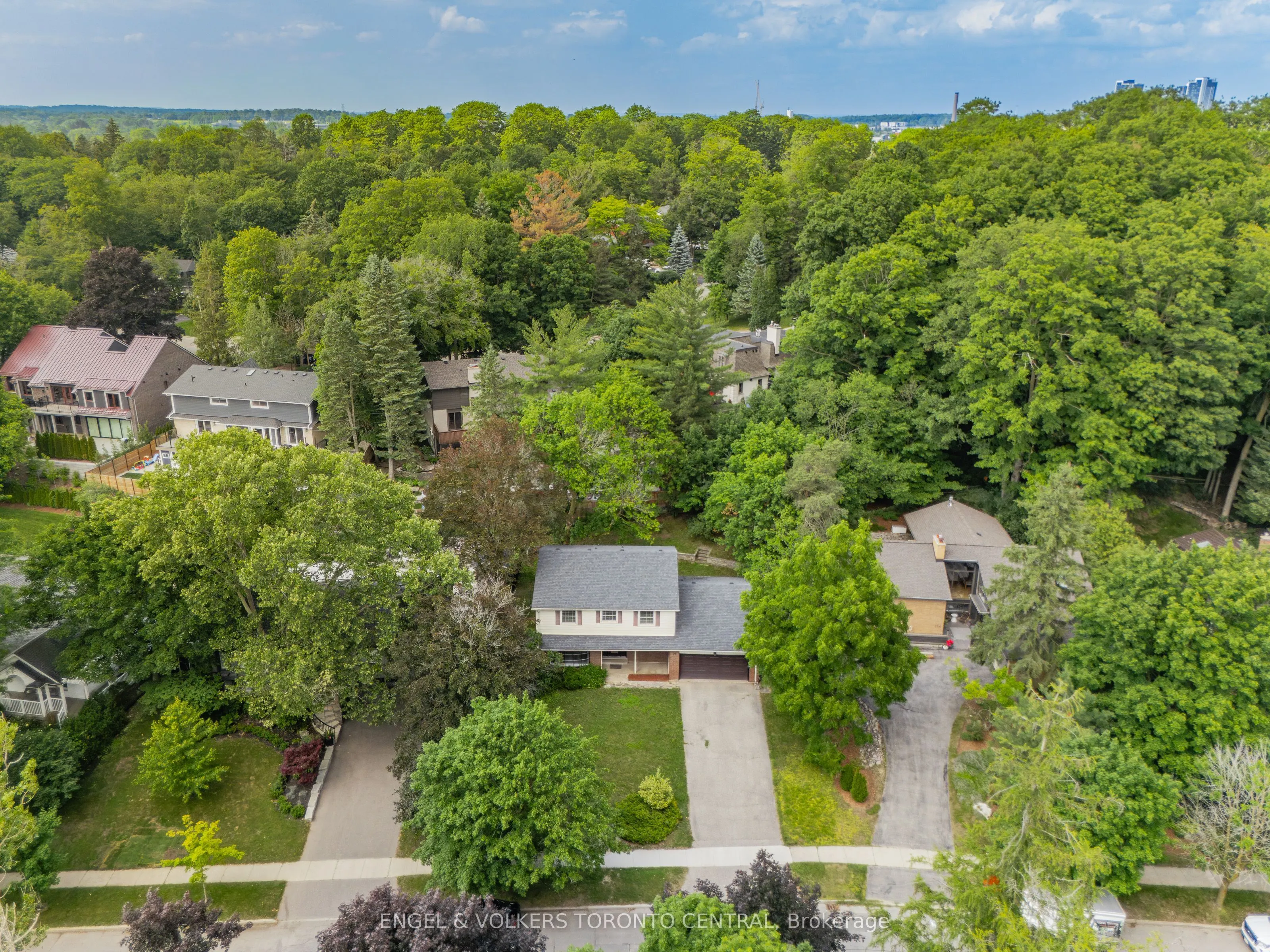 256 Shakespeare Drive
