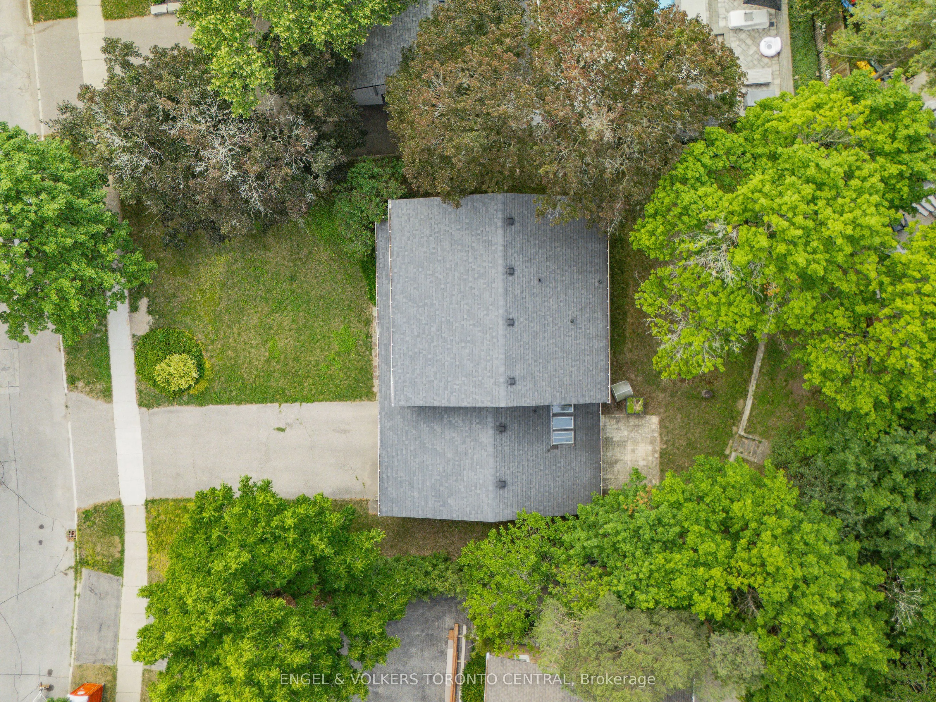 256 Shakespeare Drive