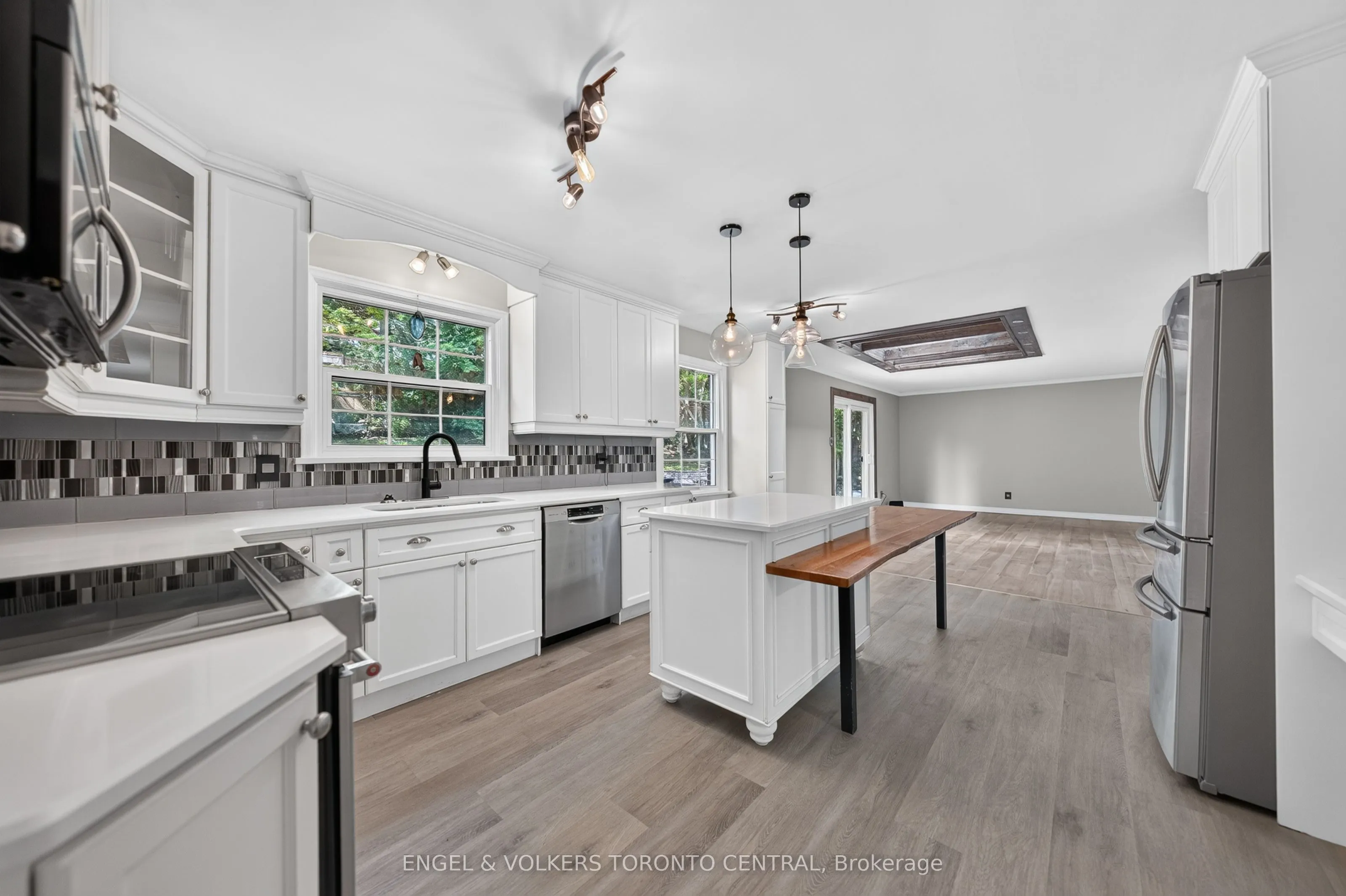 256 Shakespeare Drive