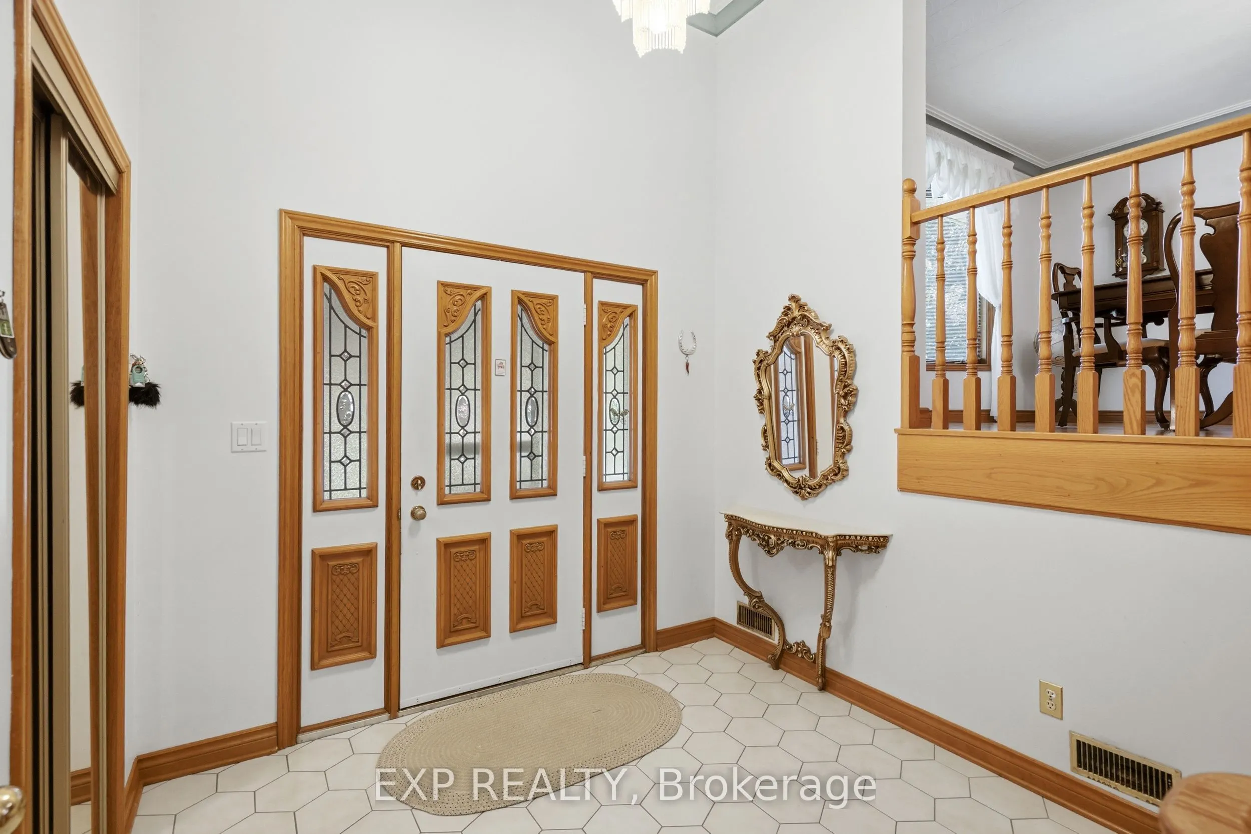 12 Fern Gate