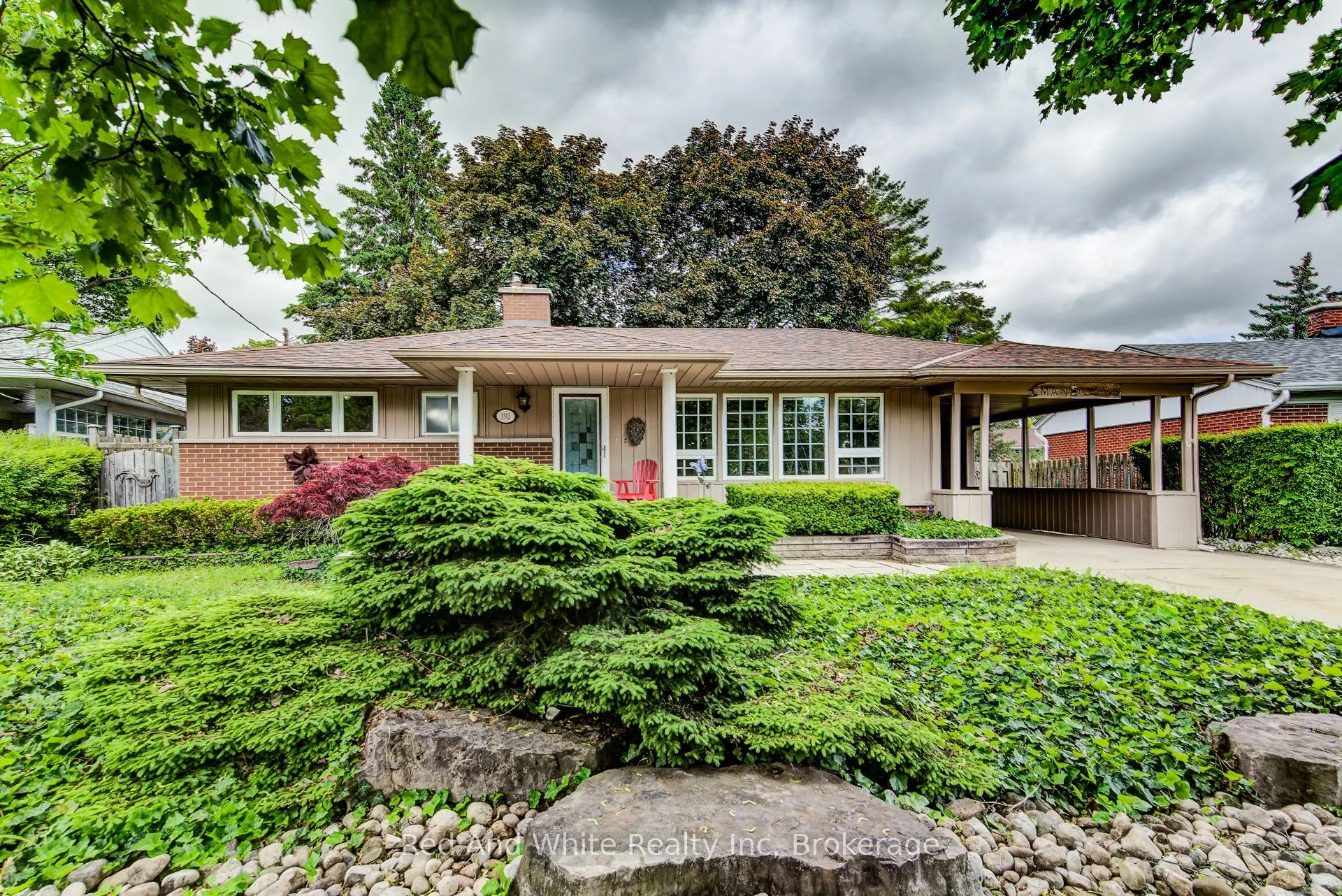 192 Warren Road