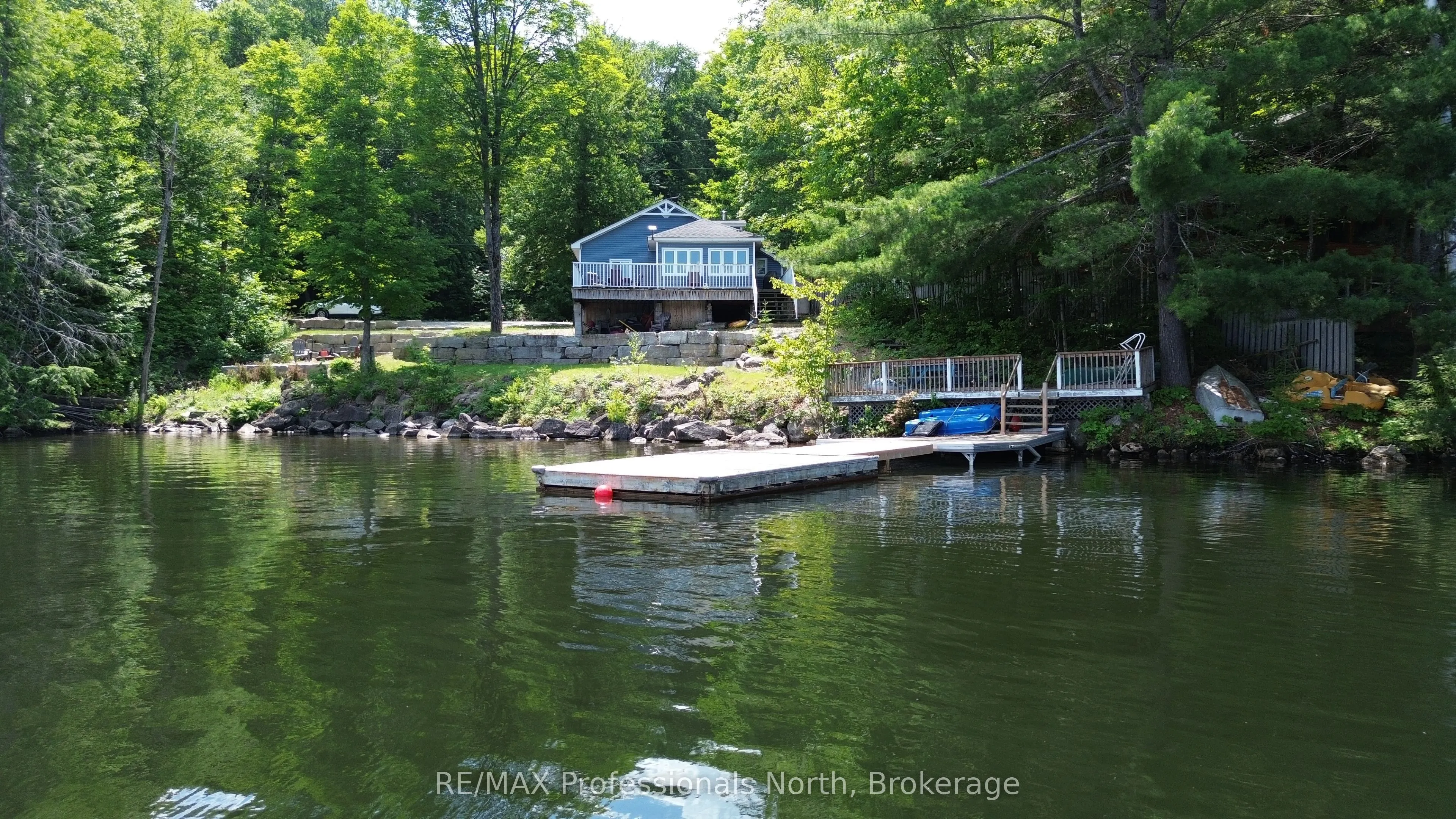 1129 Comak Crescent