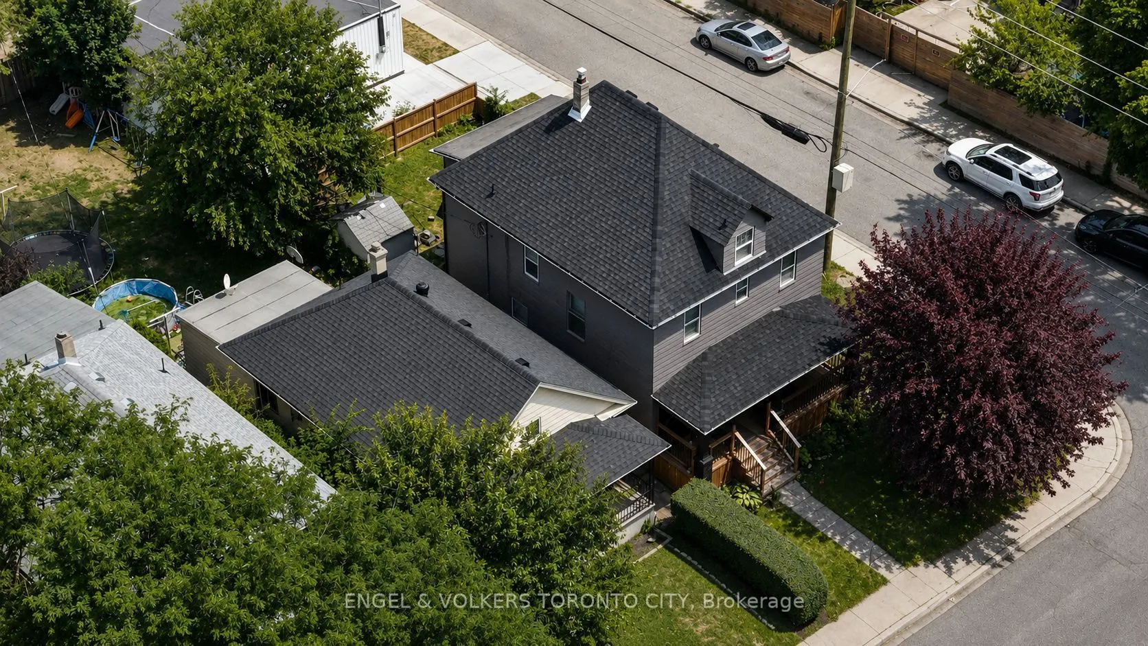 792 Pierre Avenue