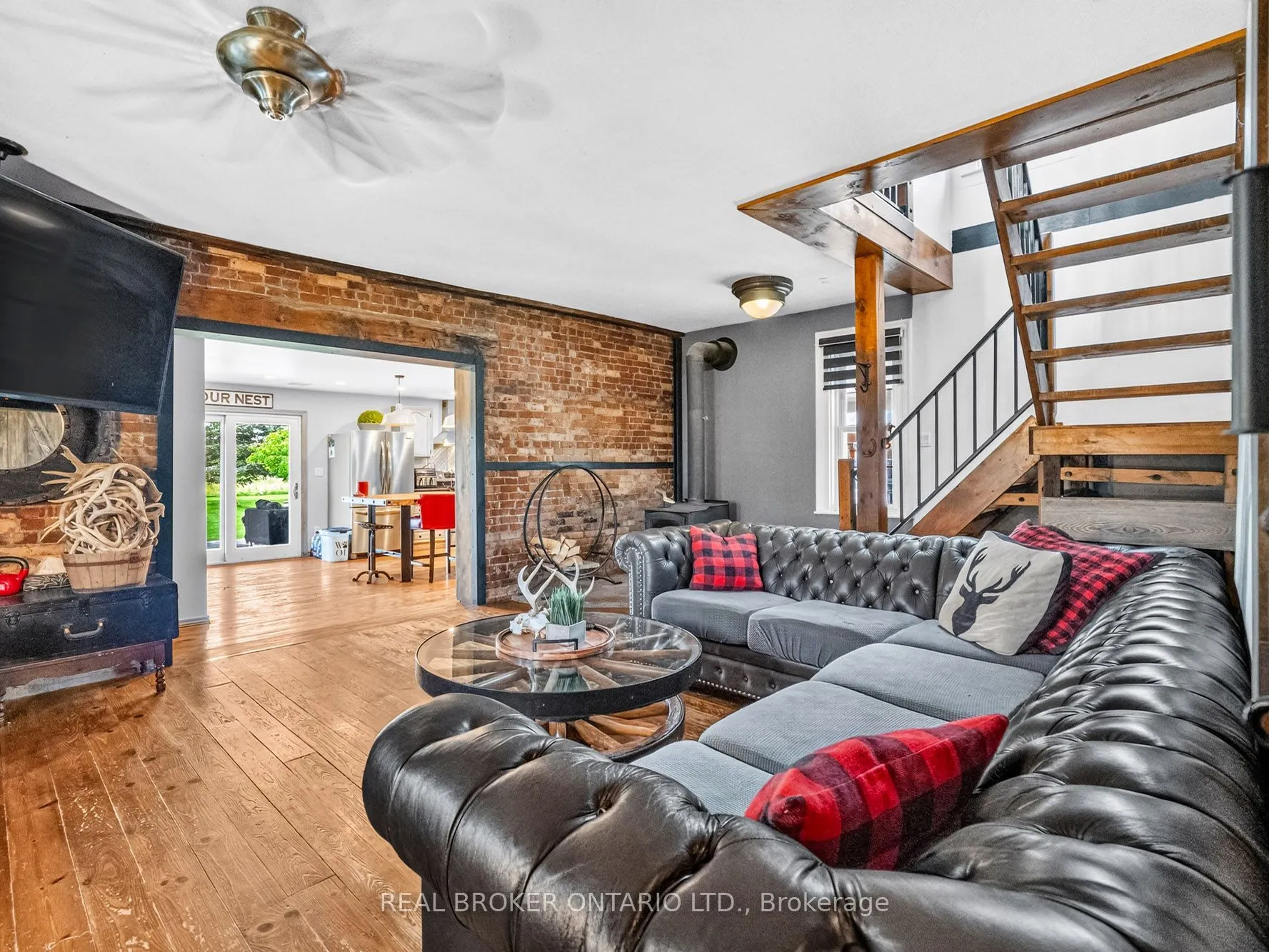 118 River Road