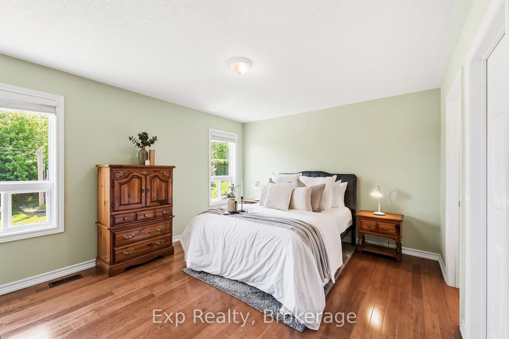 1266 Ashland Drive