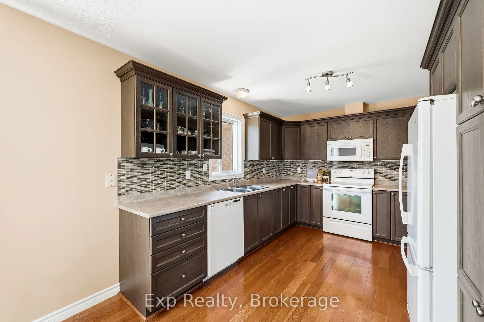 1266 Ashland Drive